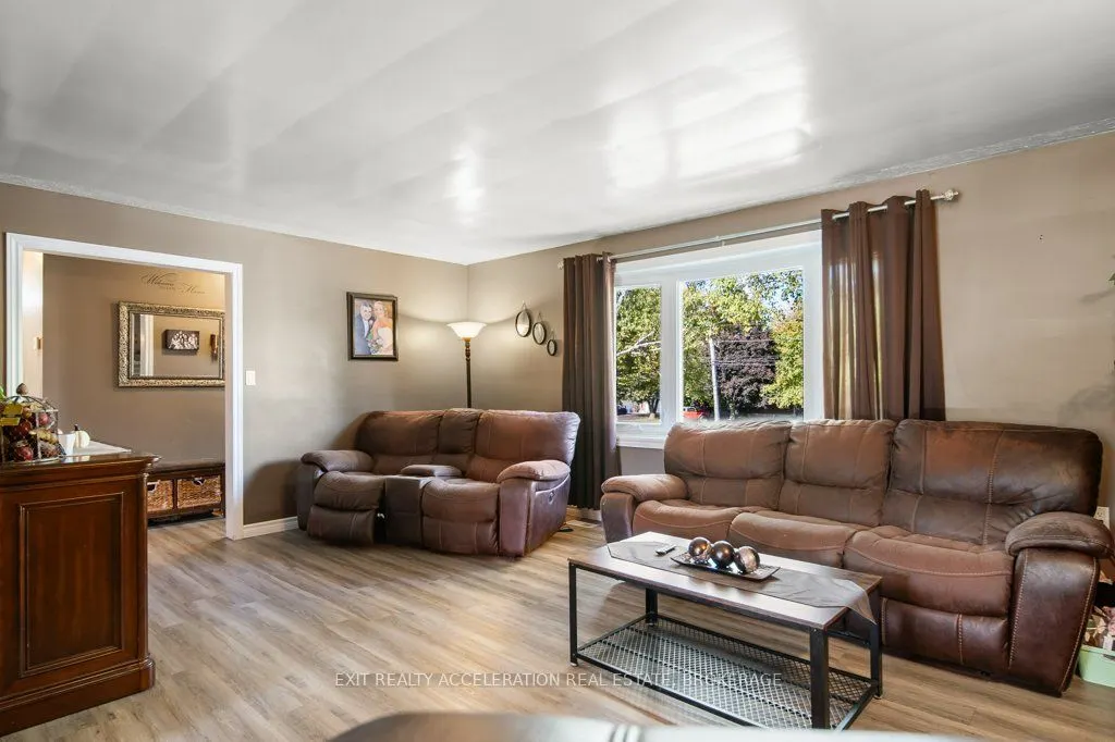64 River Road