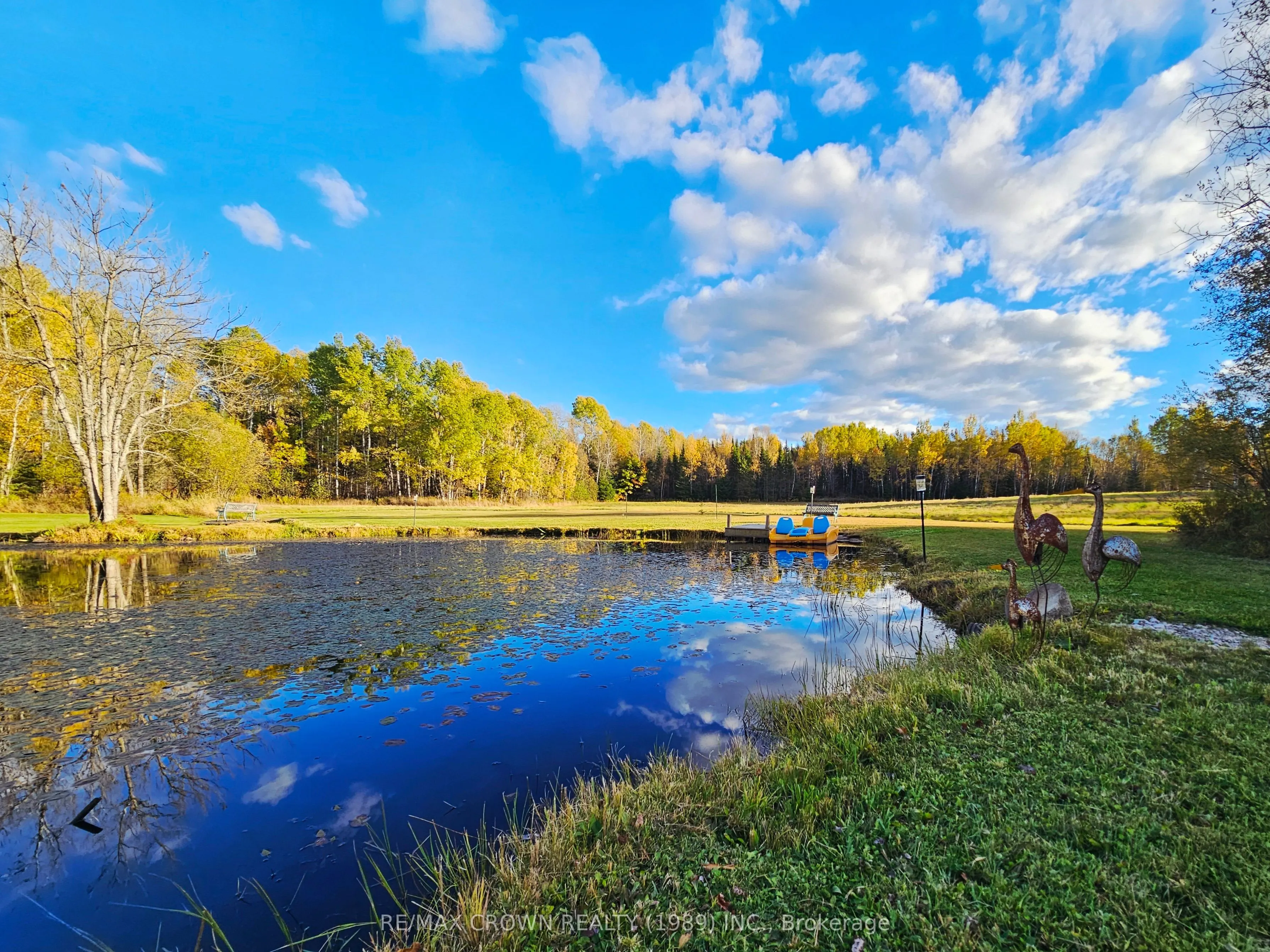 887 River Road
