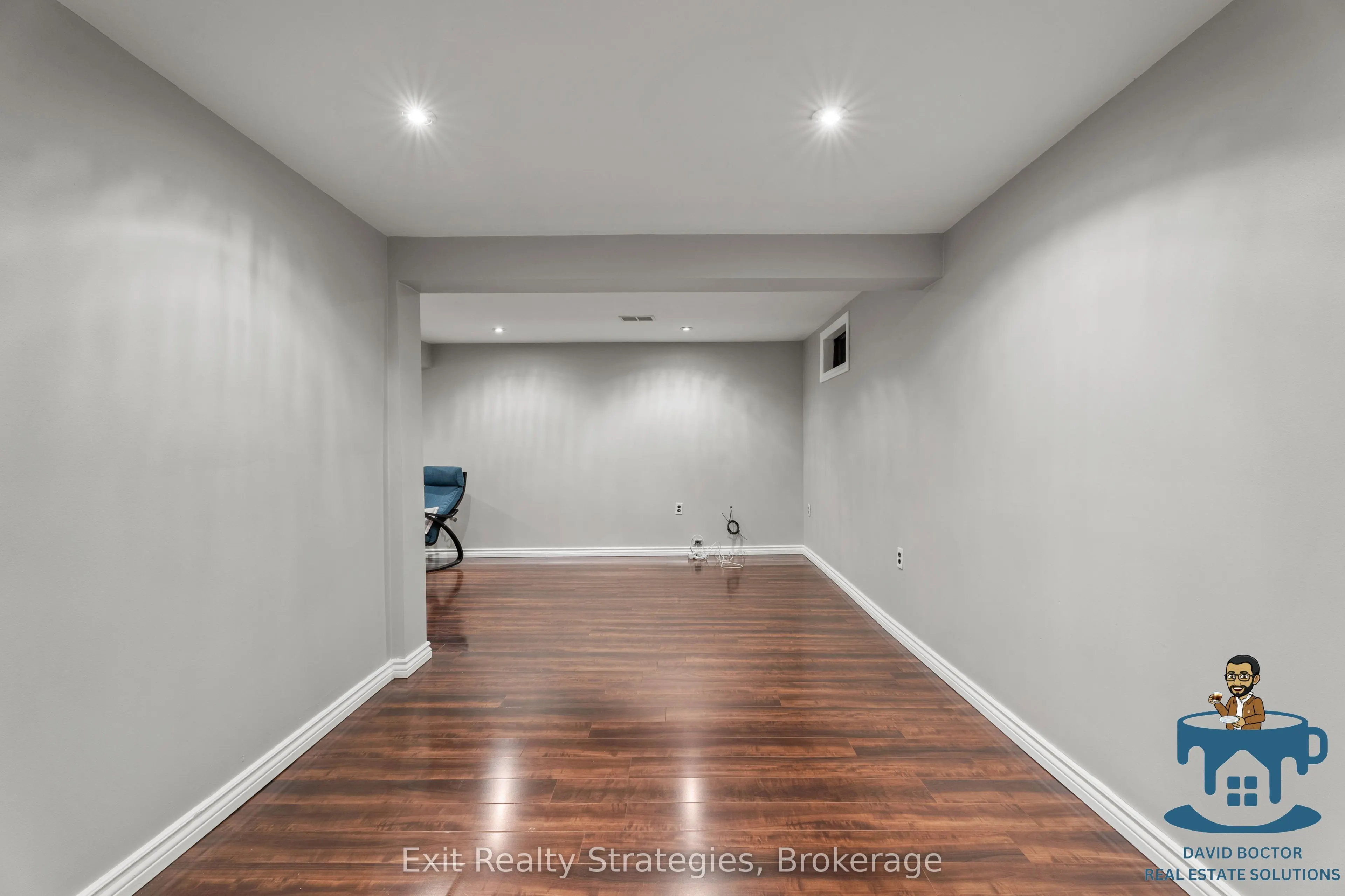 95 Memorial Avenue