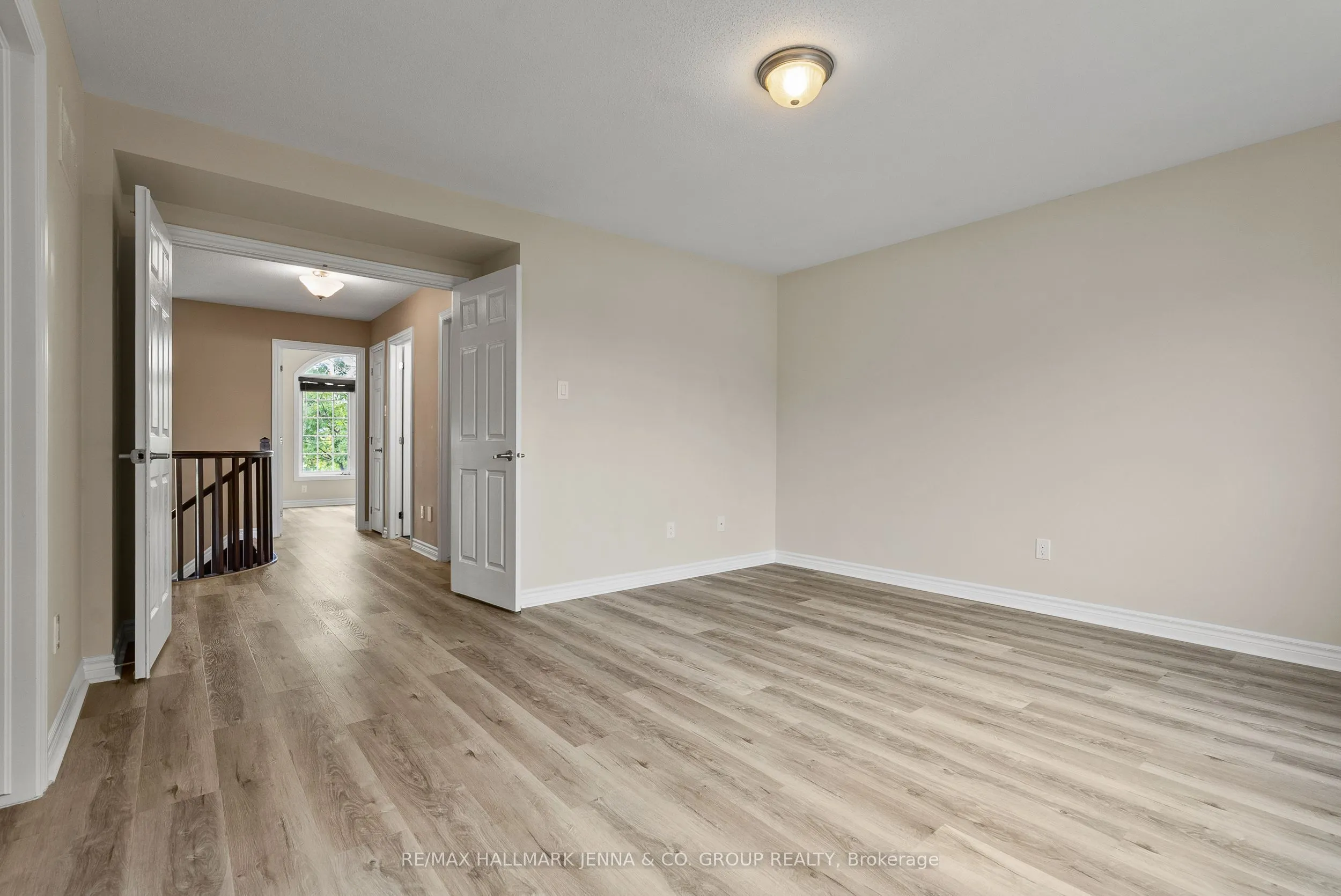 326 Gallantry Way