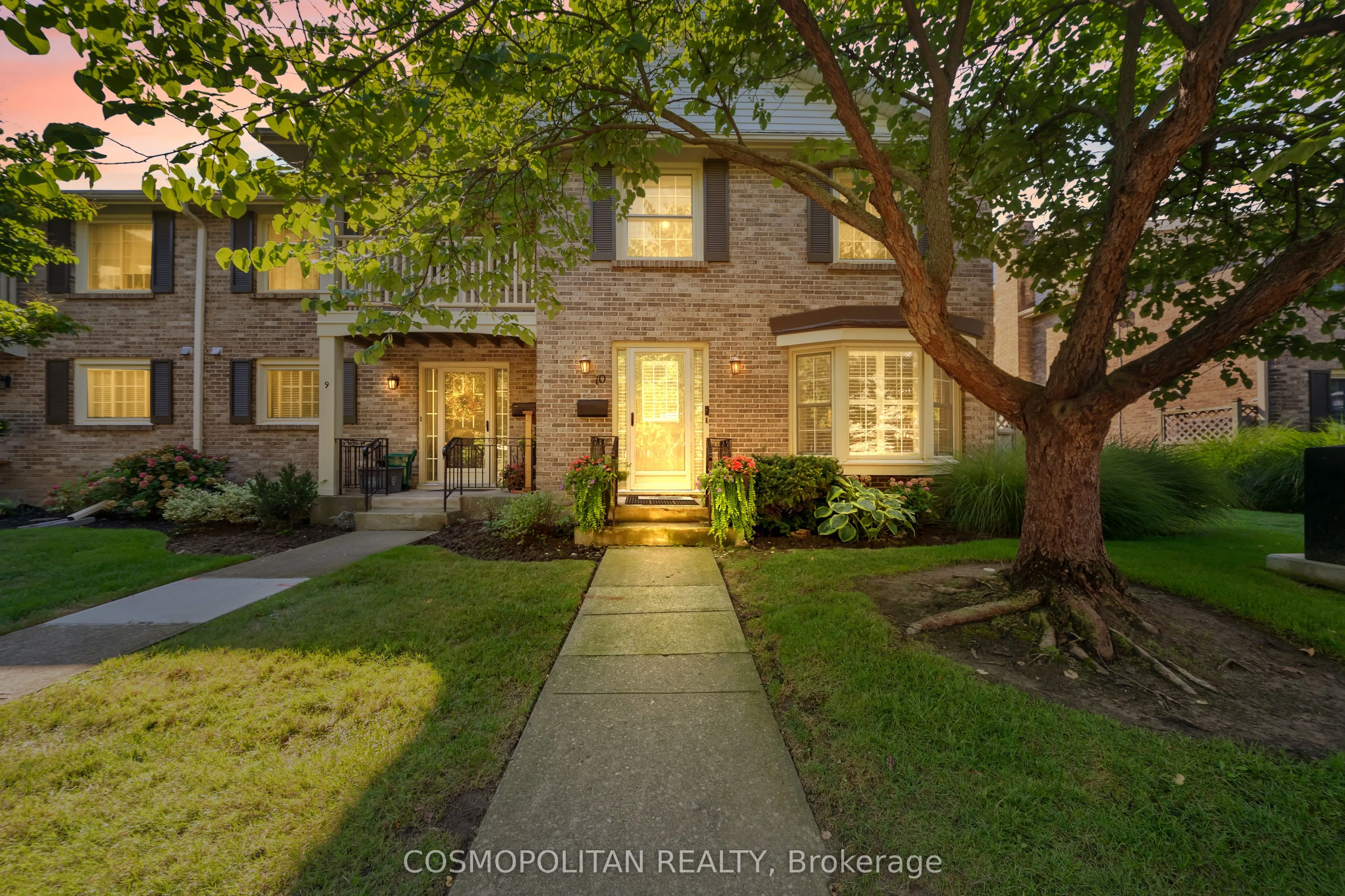 409 Vine Street, #10