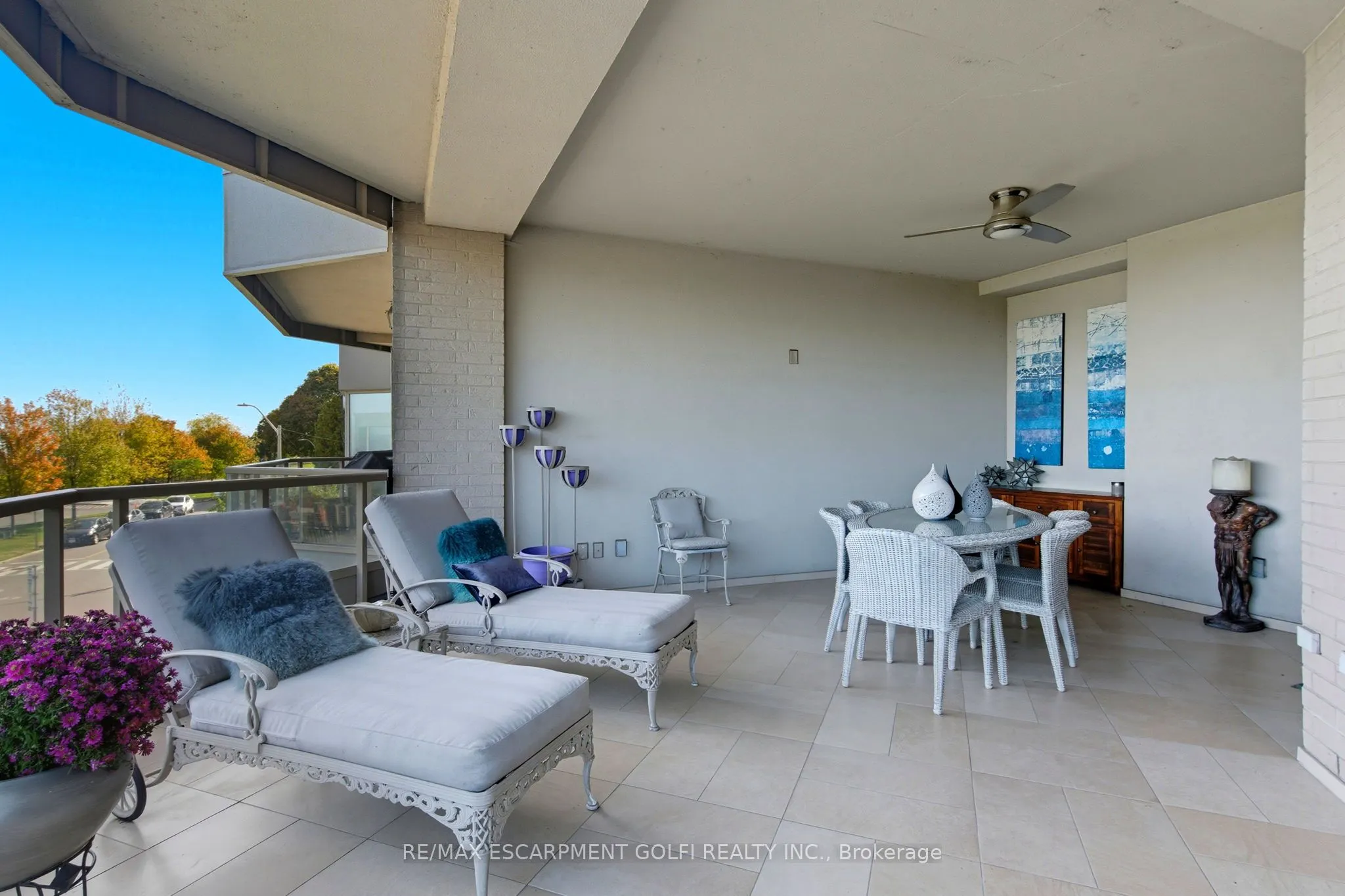 174 MOUNTAIN PARK Avenue, #2W