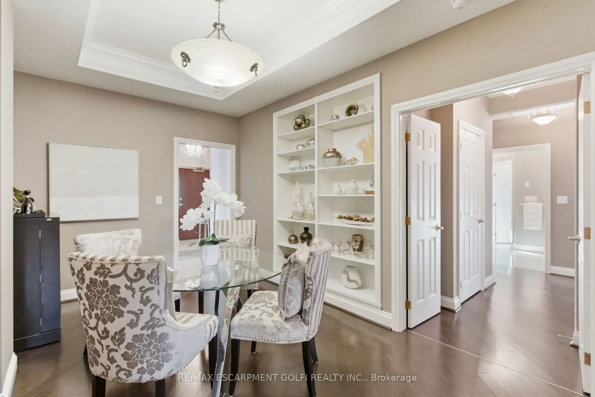 174 MOUNTAIN PARK Avenue, #2W