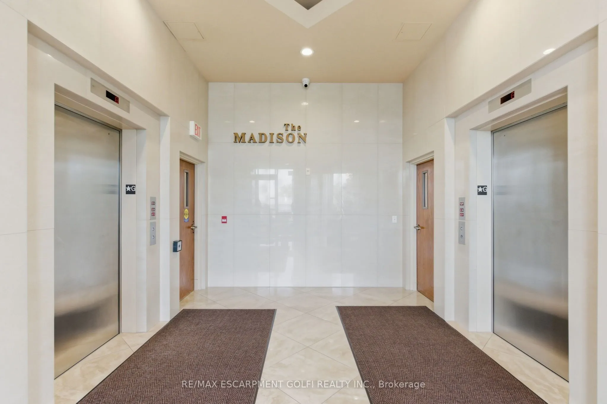 174 MOUNTAIN PARK Avenue, #2W