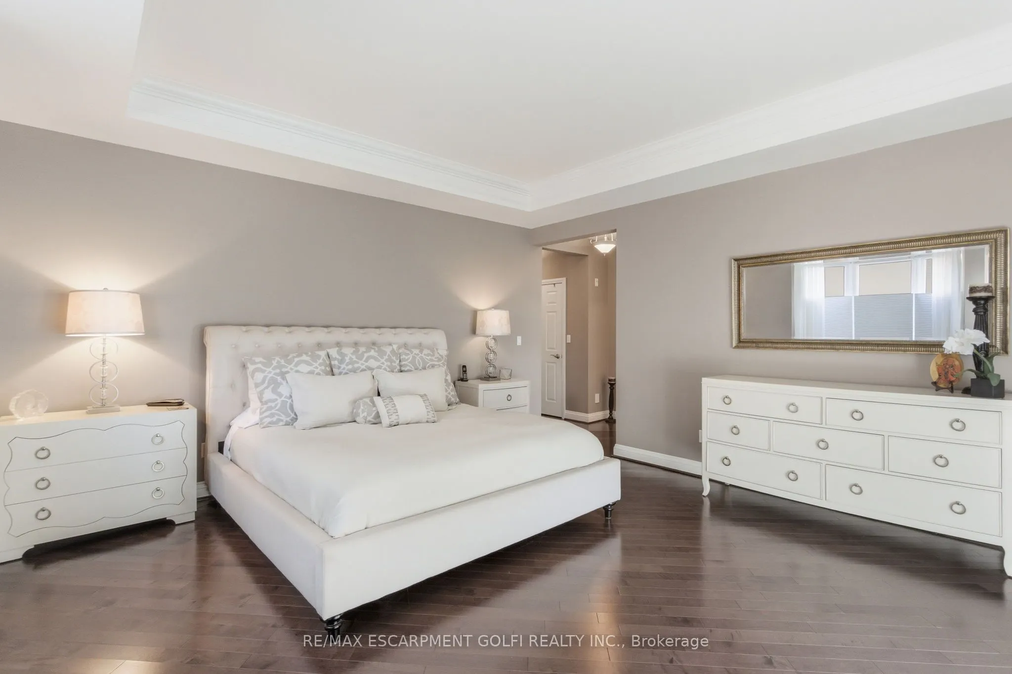 174 MOUNTAIN PARK Avenue, #2W