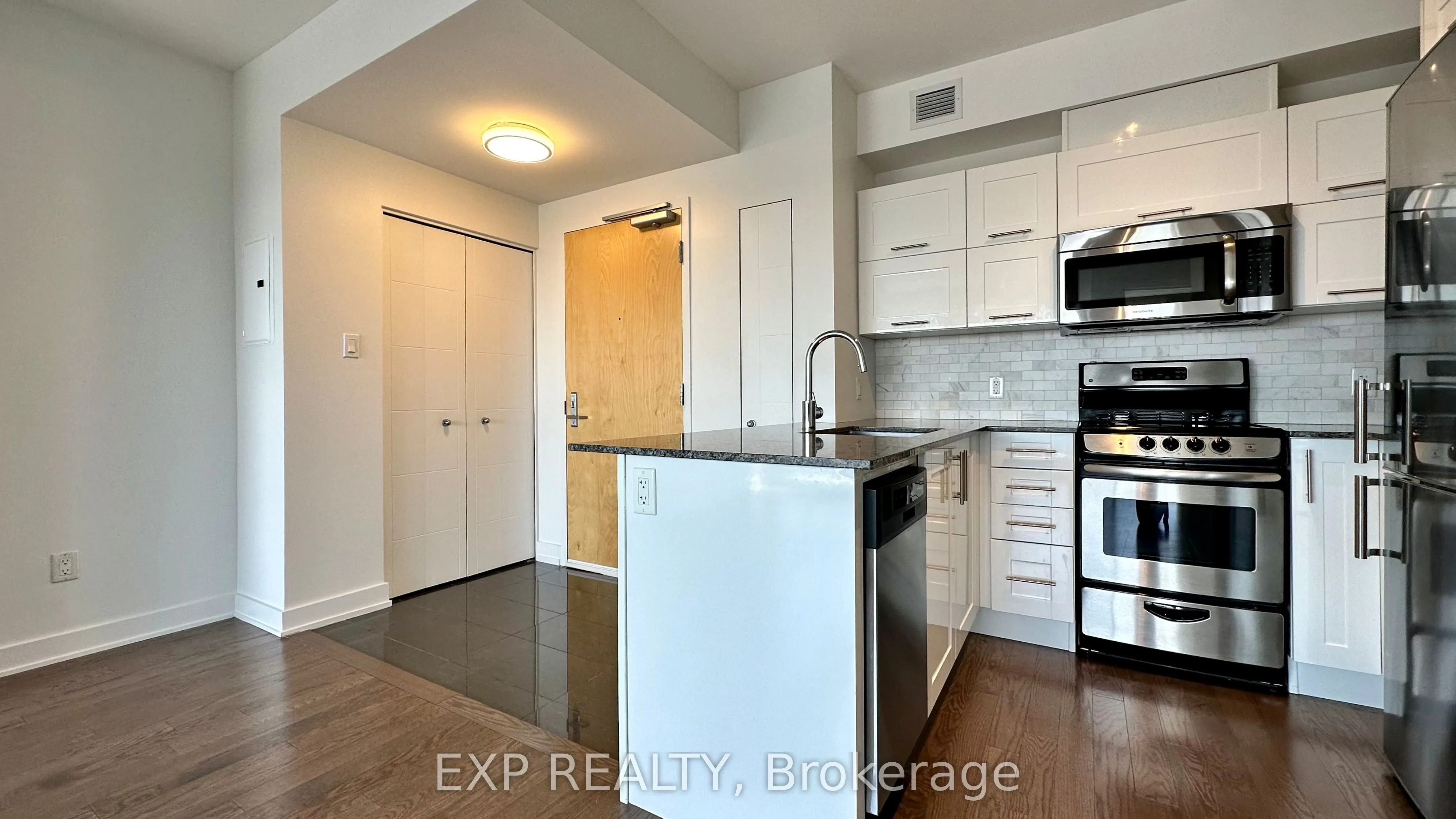 40 Nepean Street, #1706