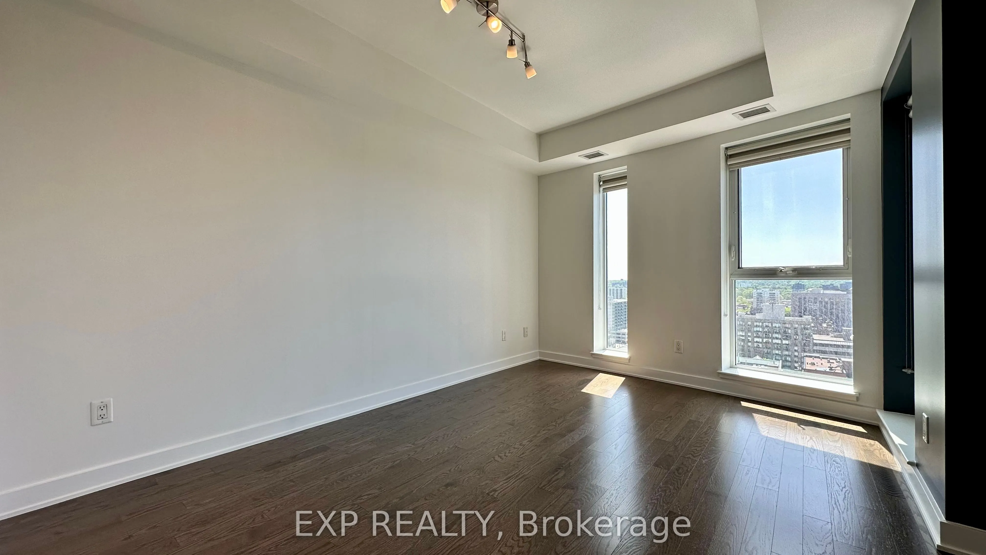 40 Nepean Street, #1706