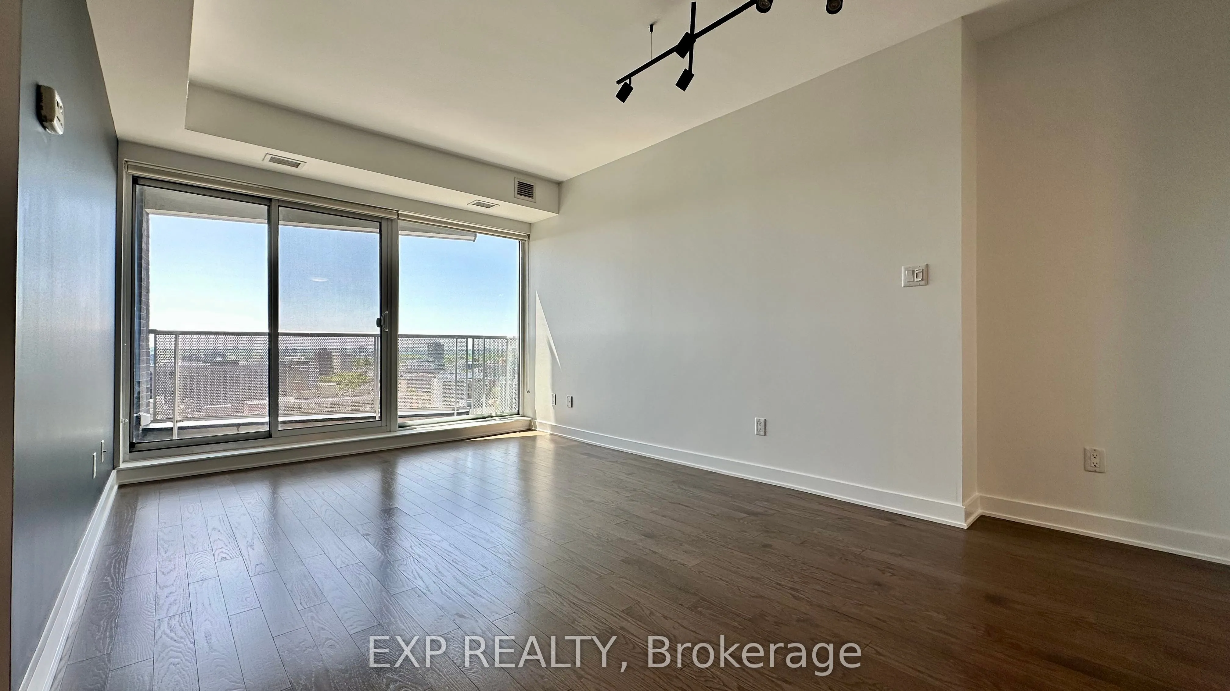 40 Nepean Street, #1706