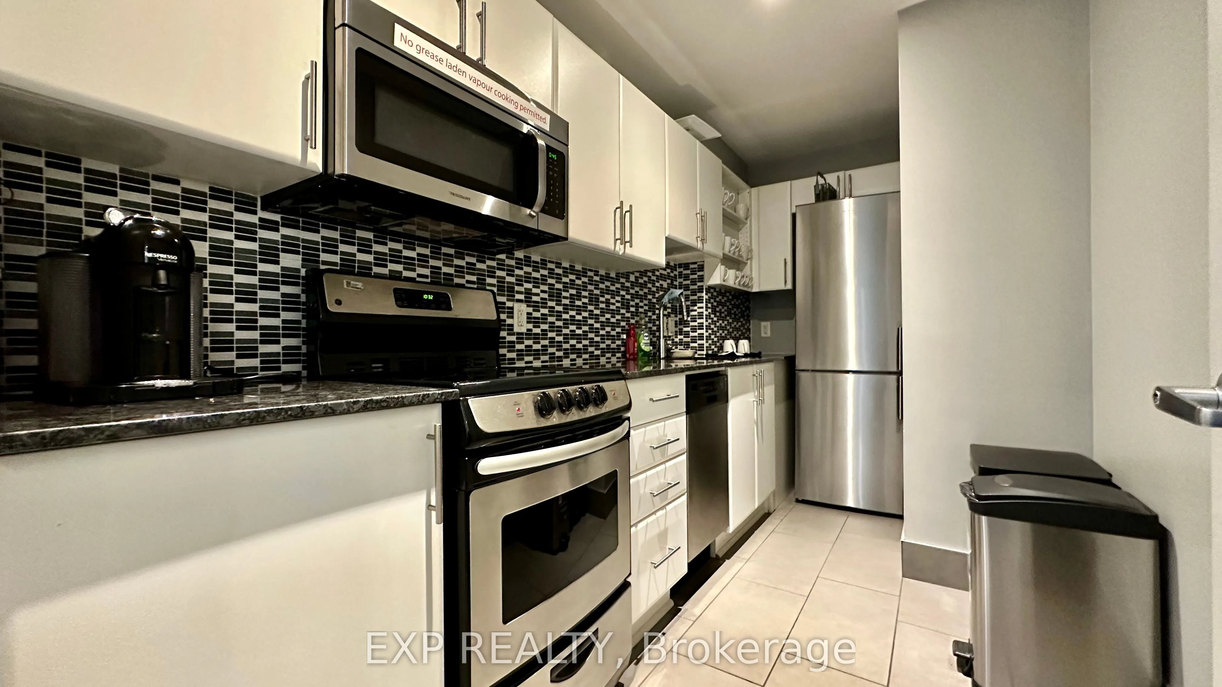 40 Nepean Street, #1706