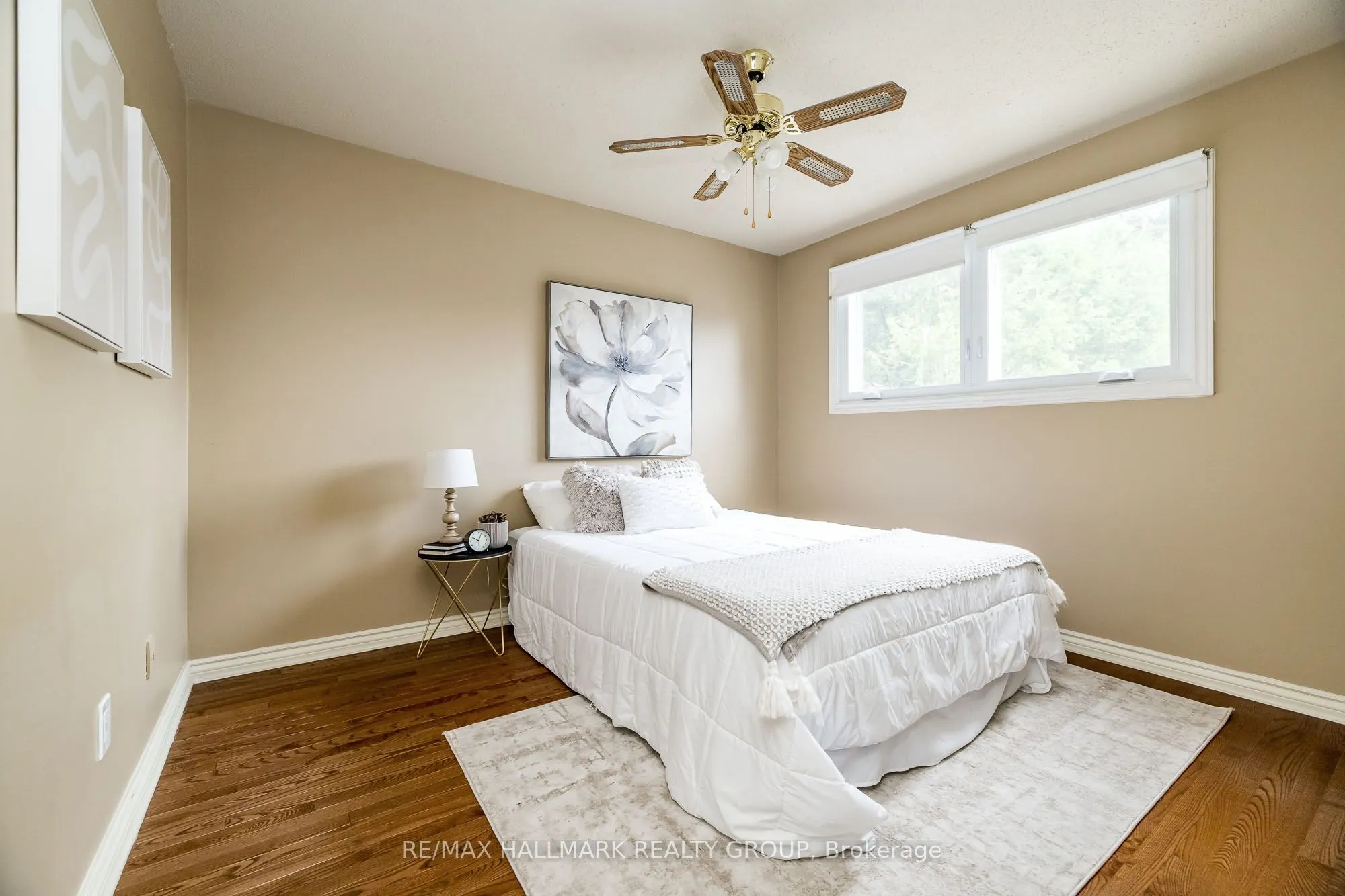 12 Ancona Crescent