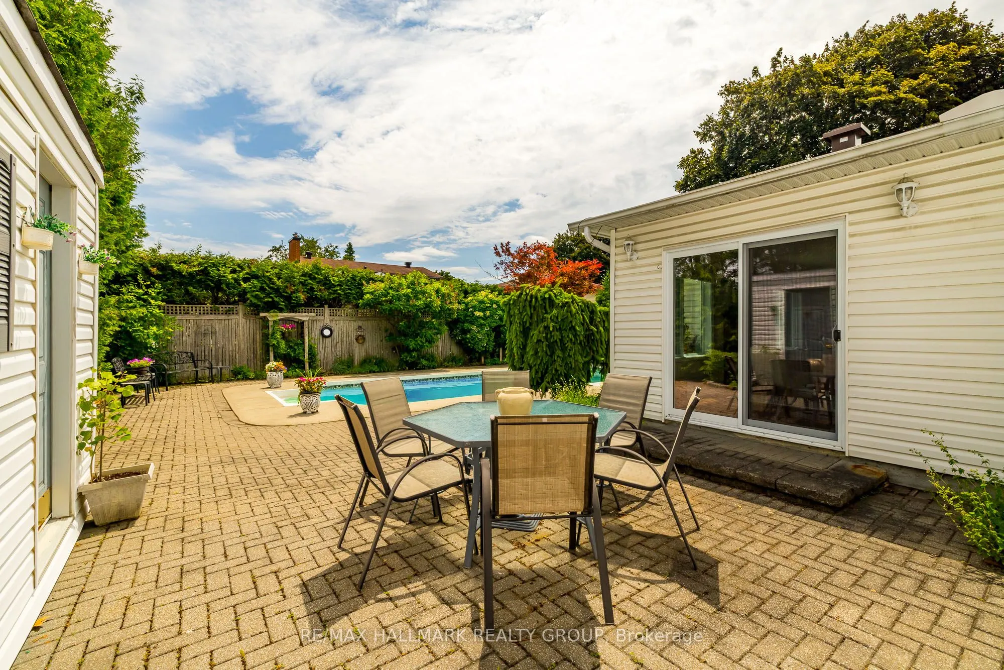 12 Ancona Crescent
