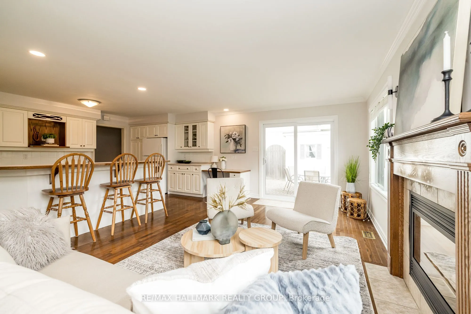 12 Ancona Crescent
