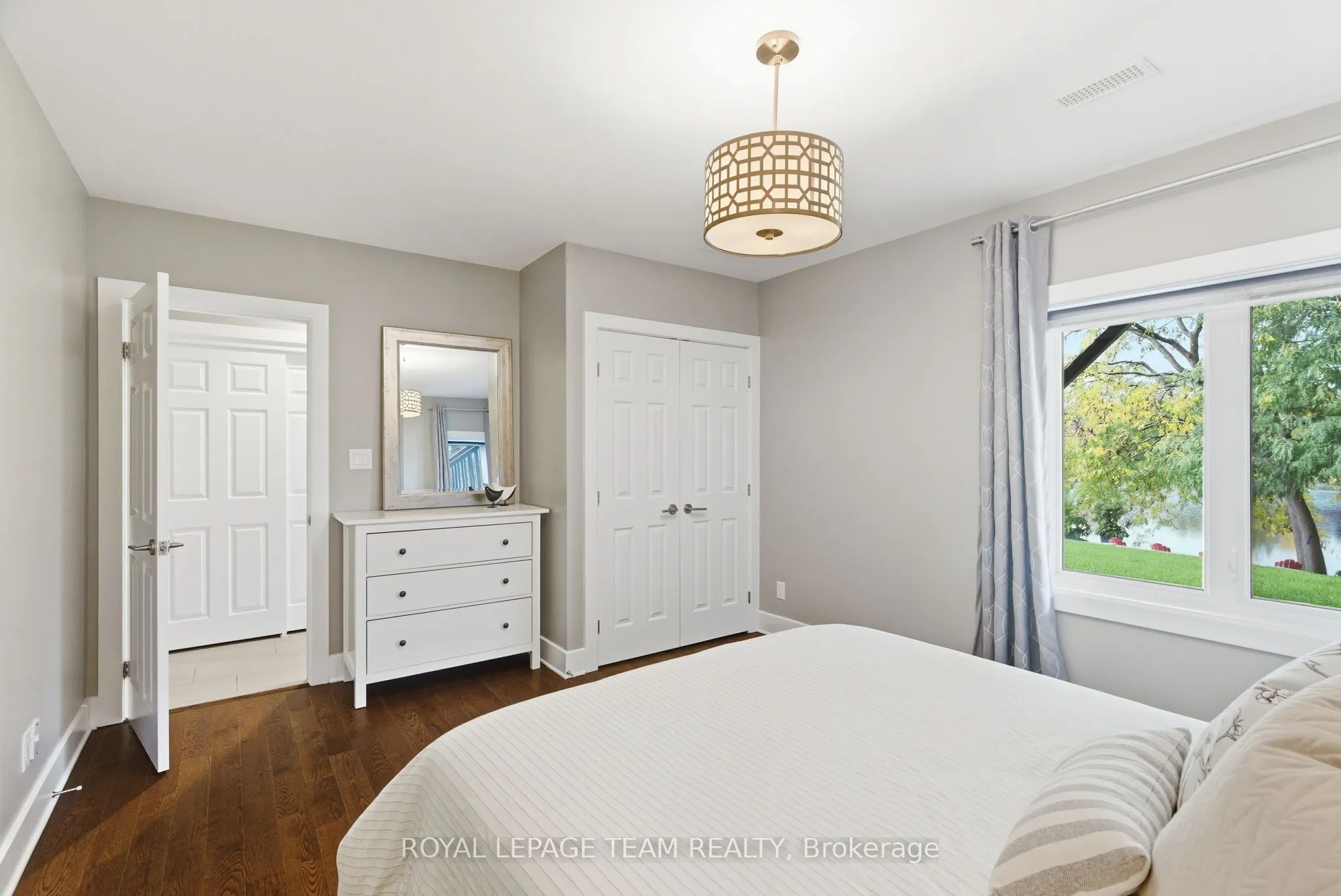 1142 River Road