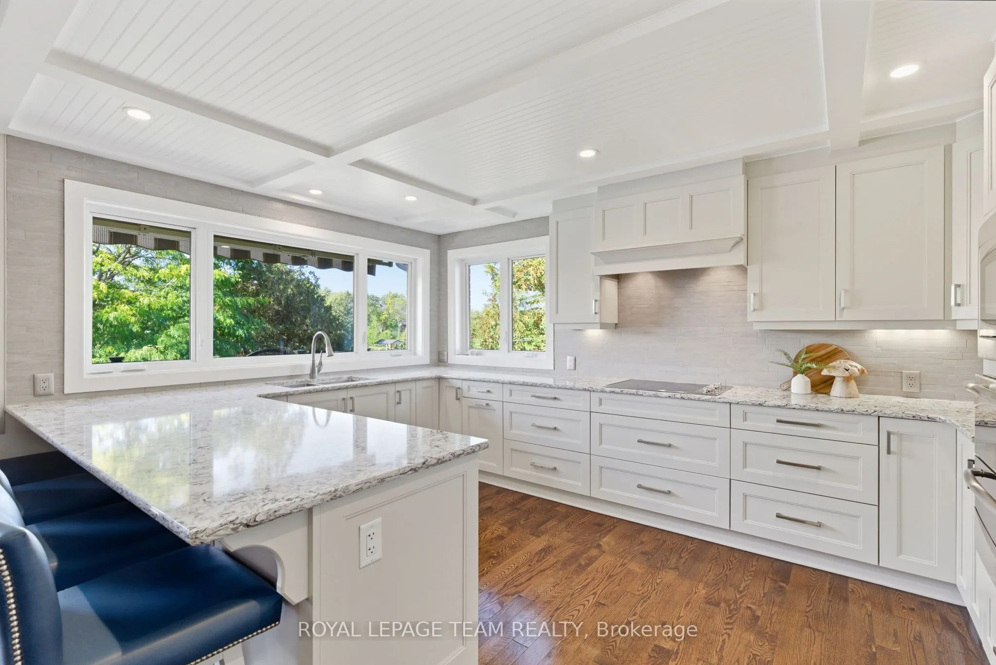1142 River Road