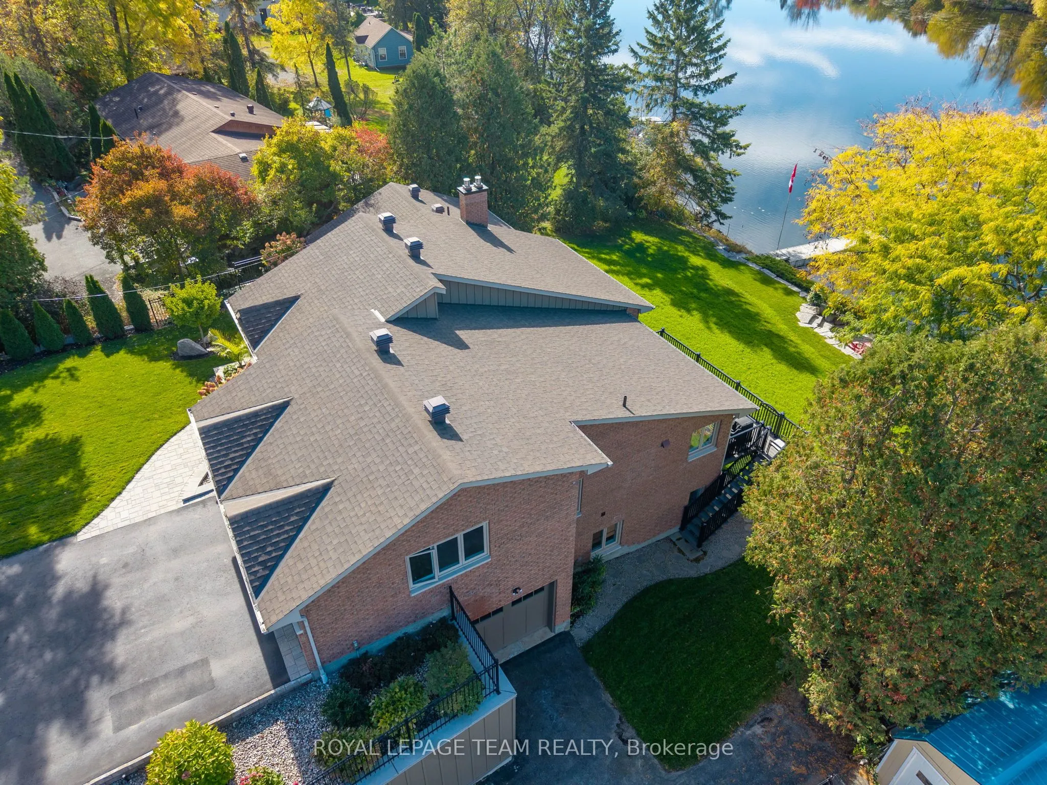1142 River Road