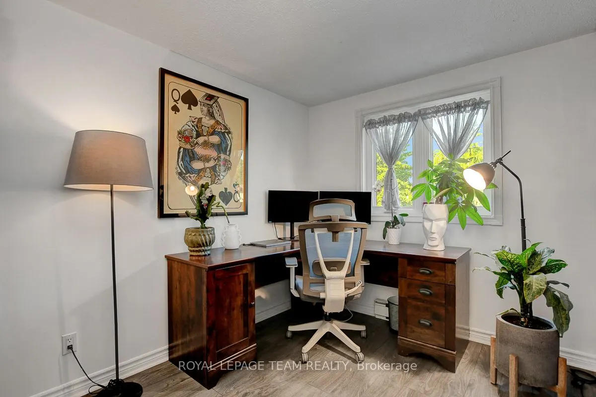 1302 Alness Court, #15