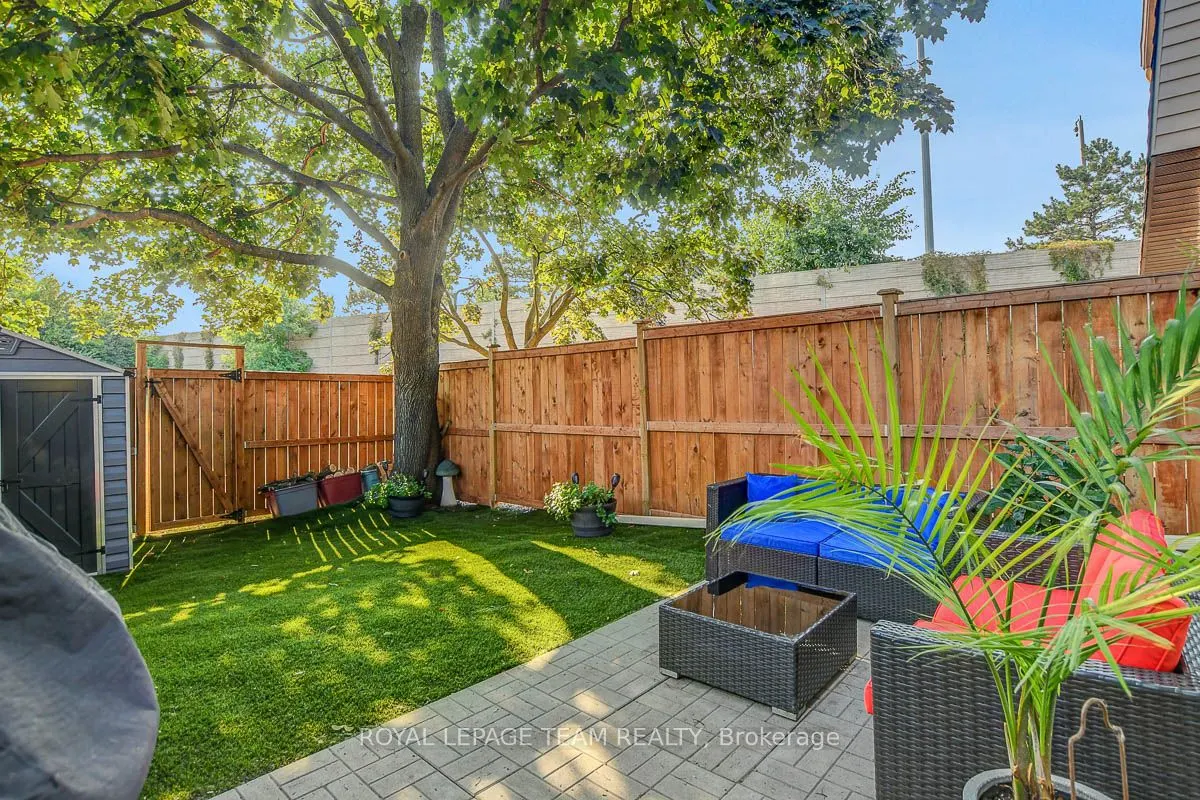 1302 Alness Court, #15