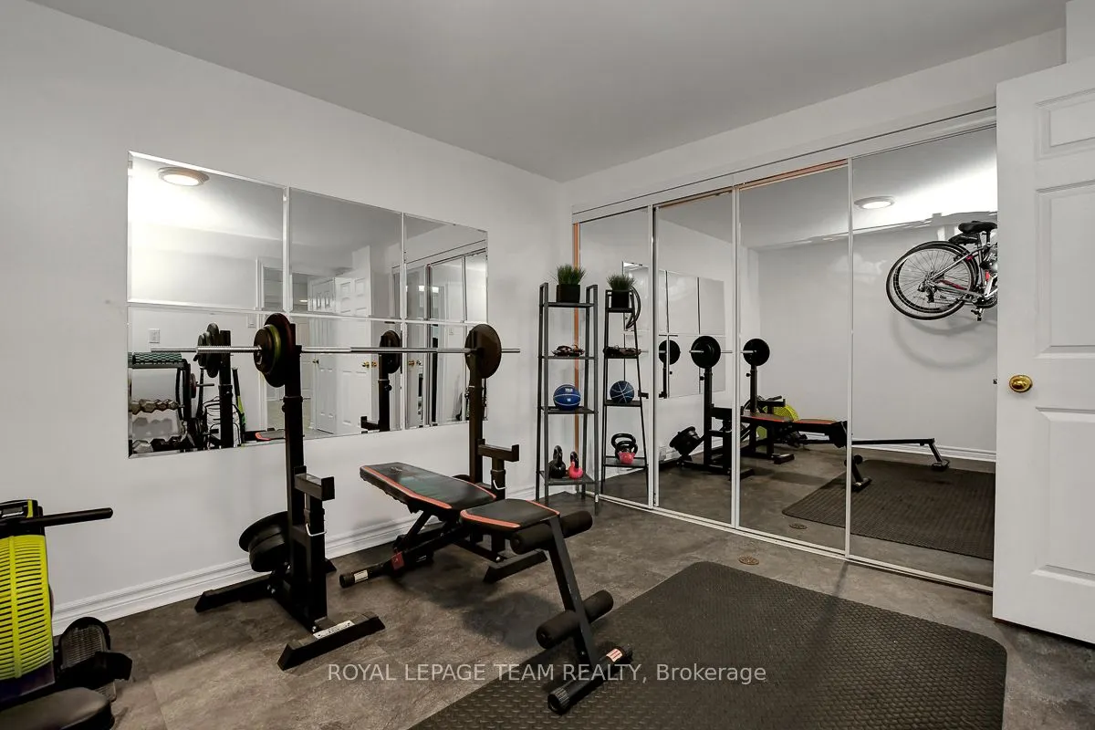 1302 Alness Court, #15
