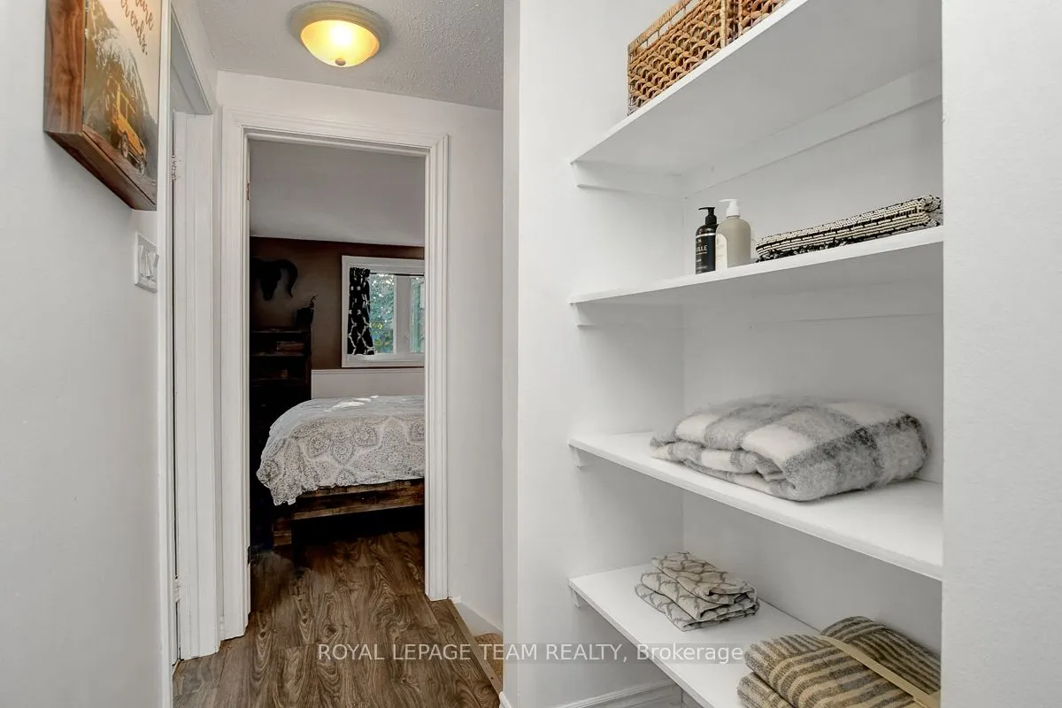 1302 Alness Court, #15
