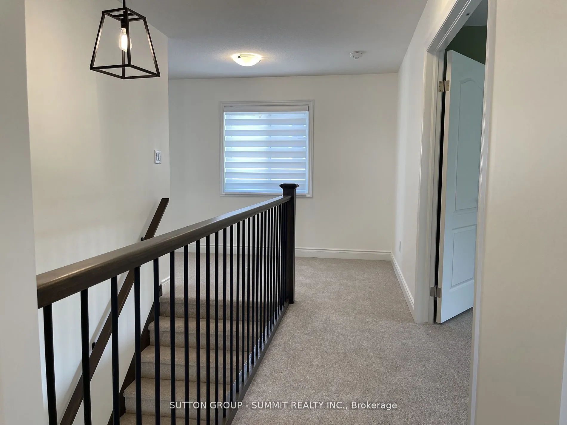 150 KNOTT Drive