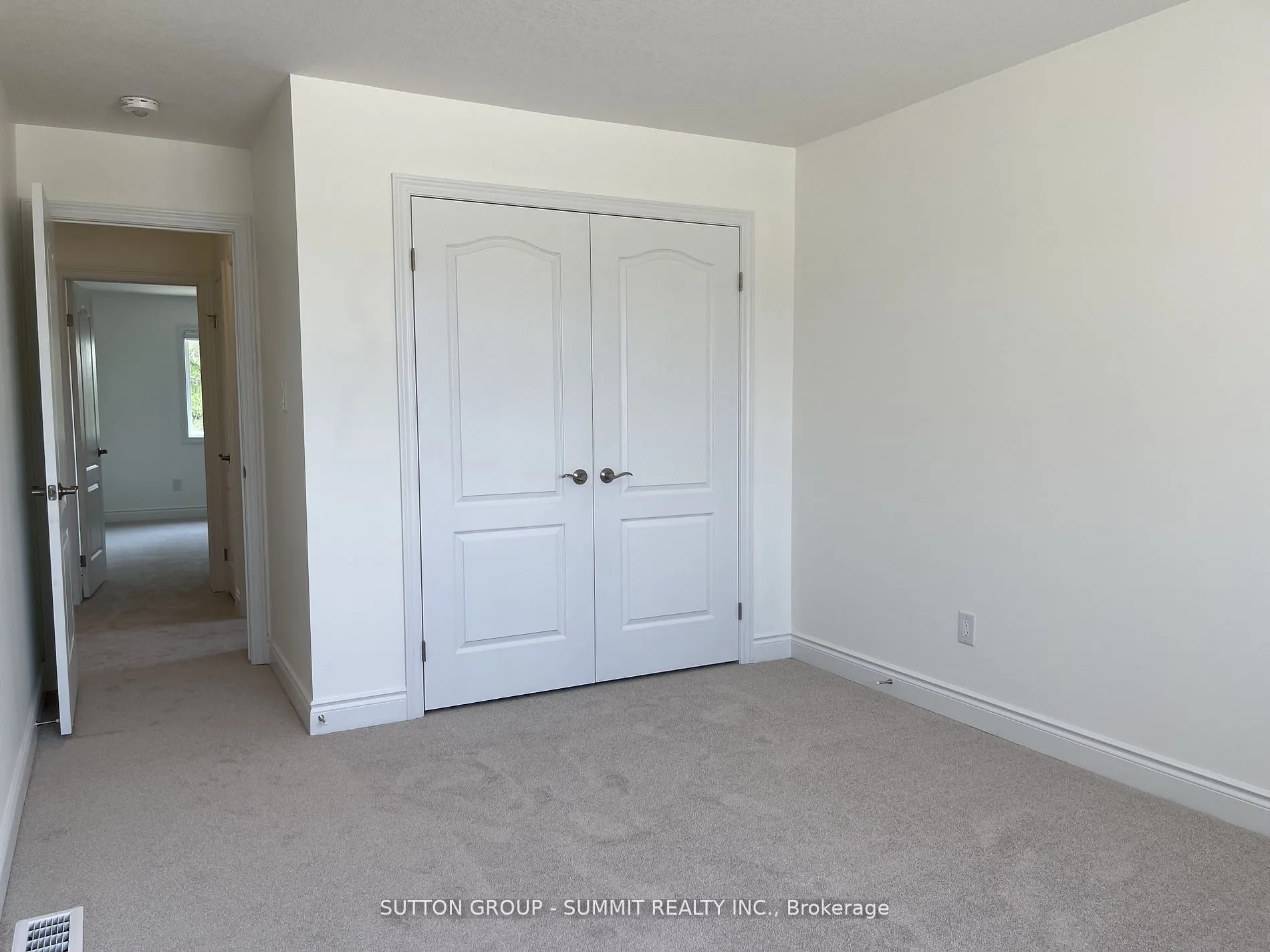 150 KNOTT Drive