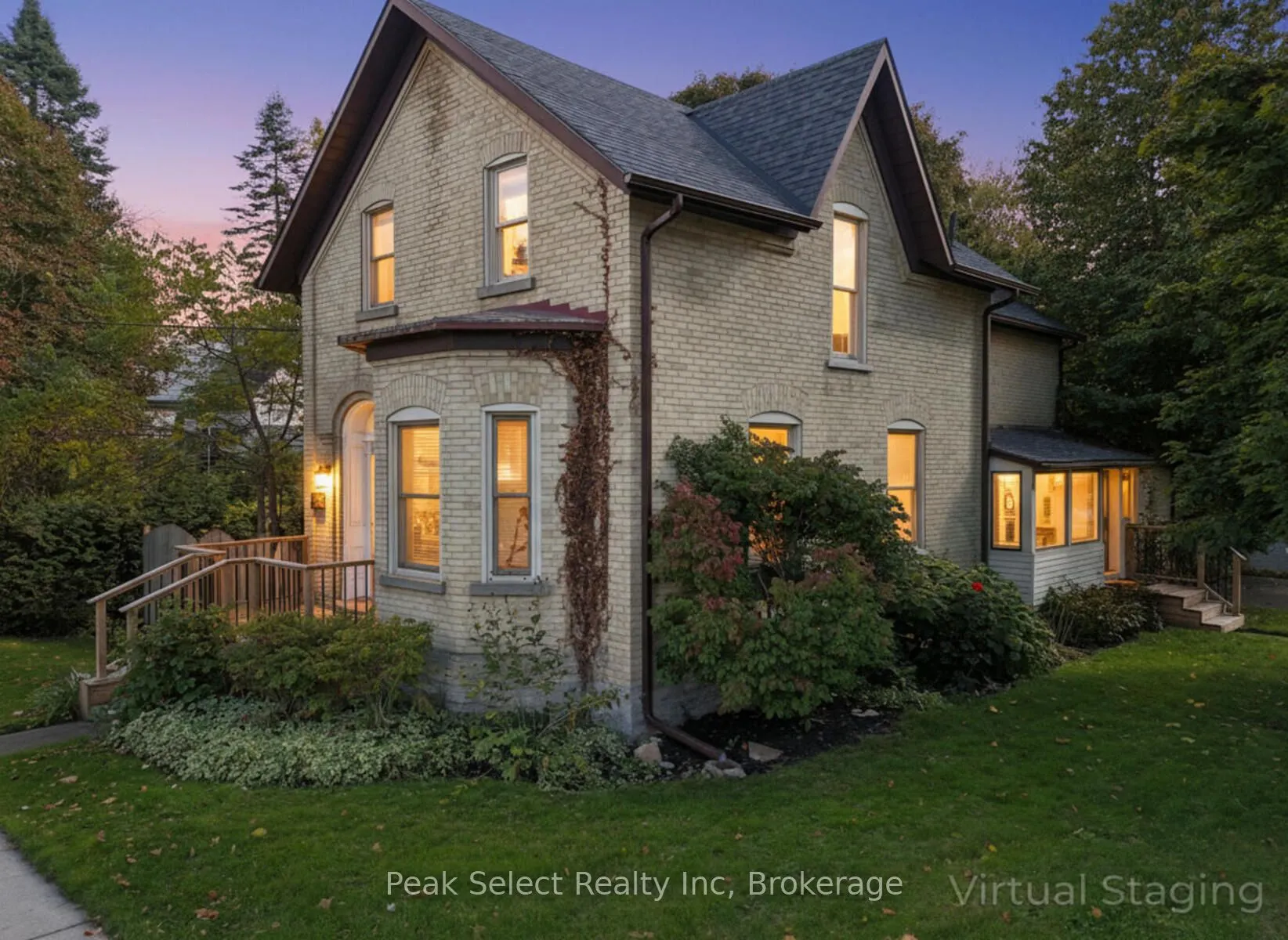 382 Queen Street E