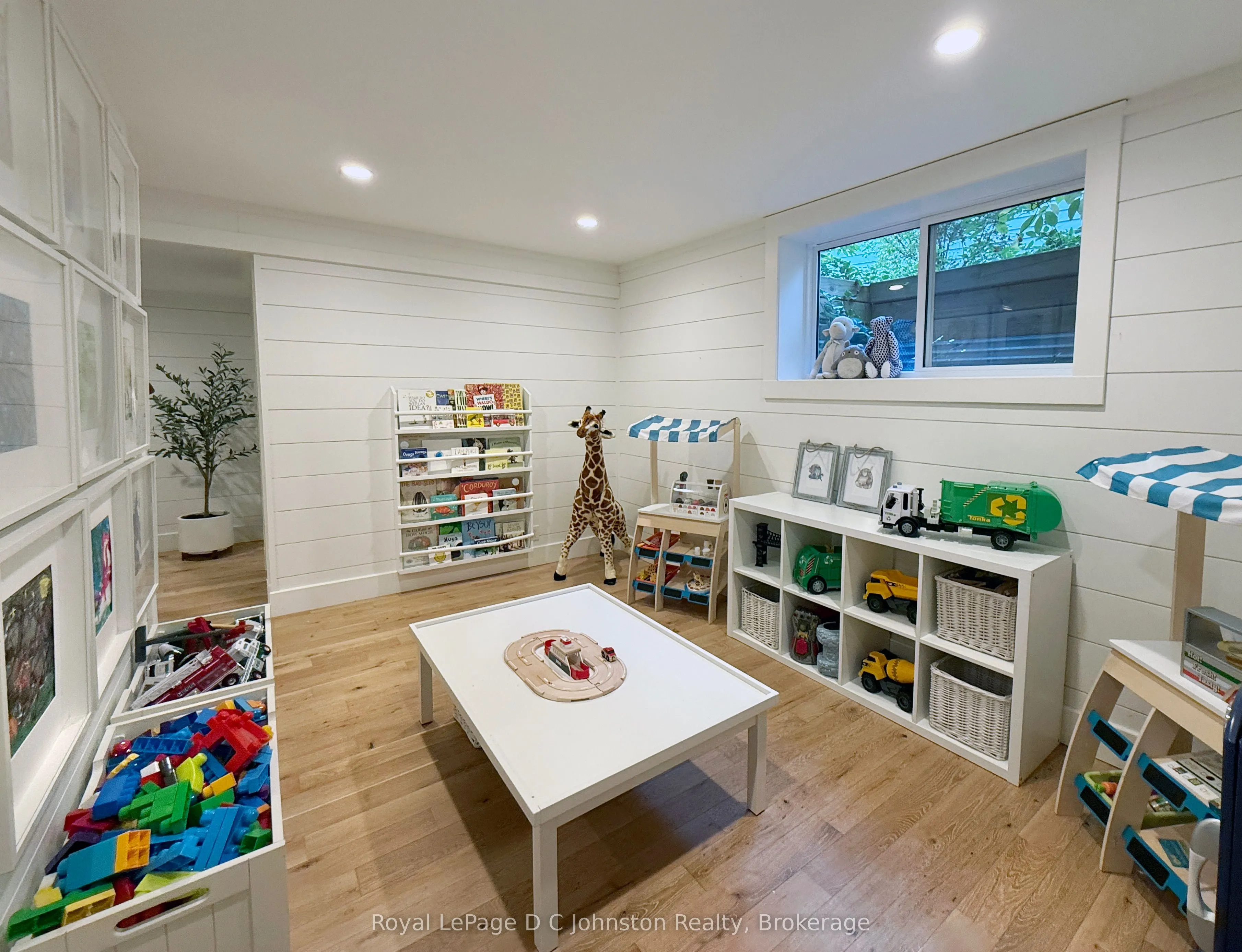 81 Cedar Bush Drive