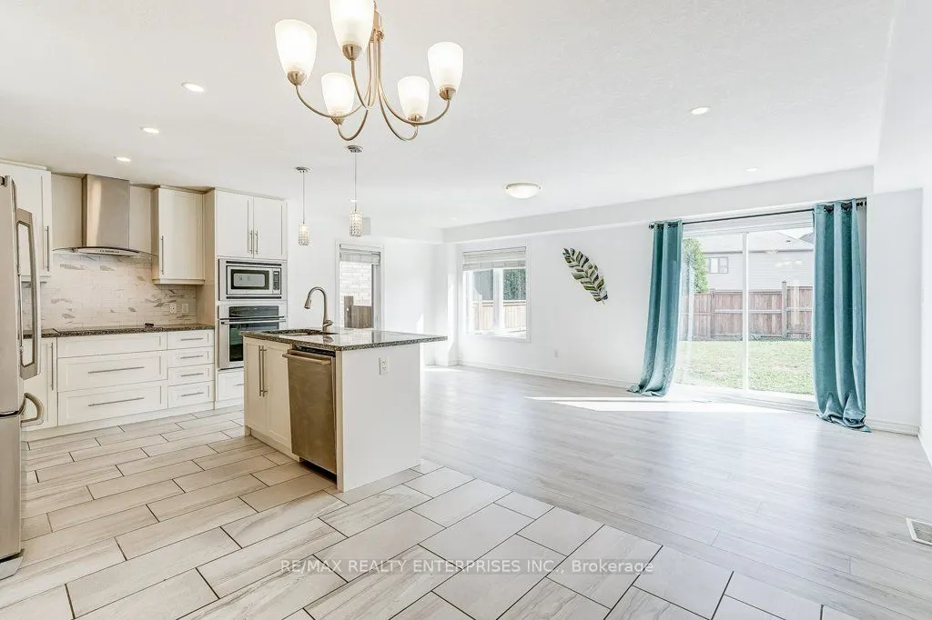 318 Old Huron Road