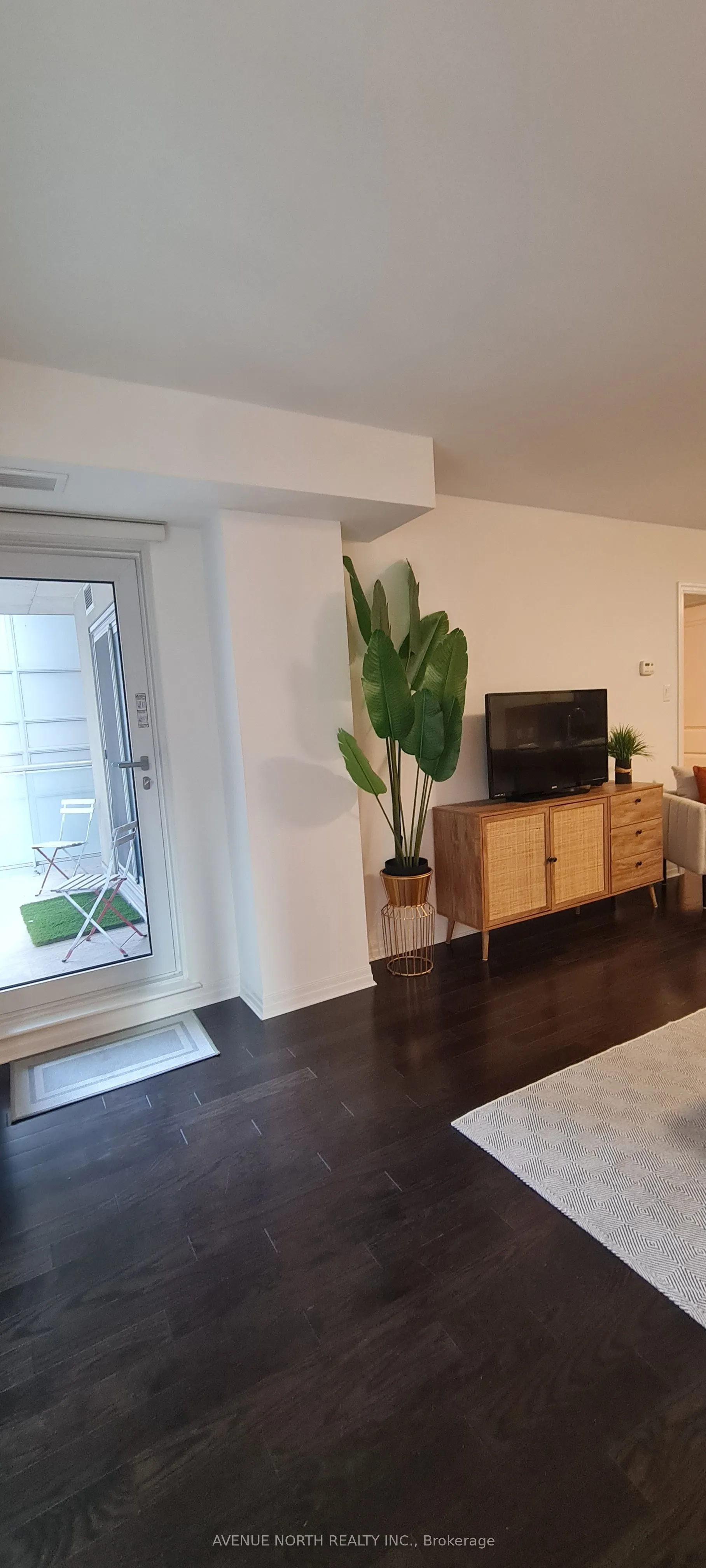195 Besserer Street, #1106