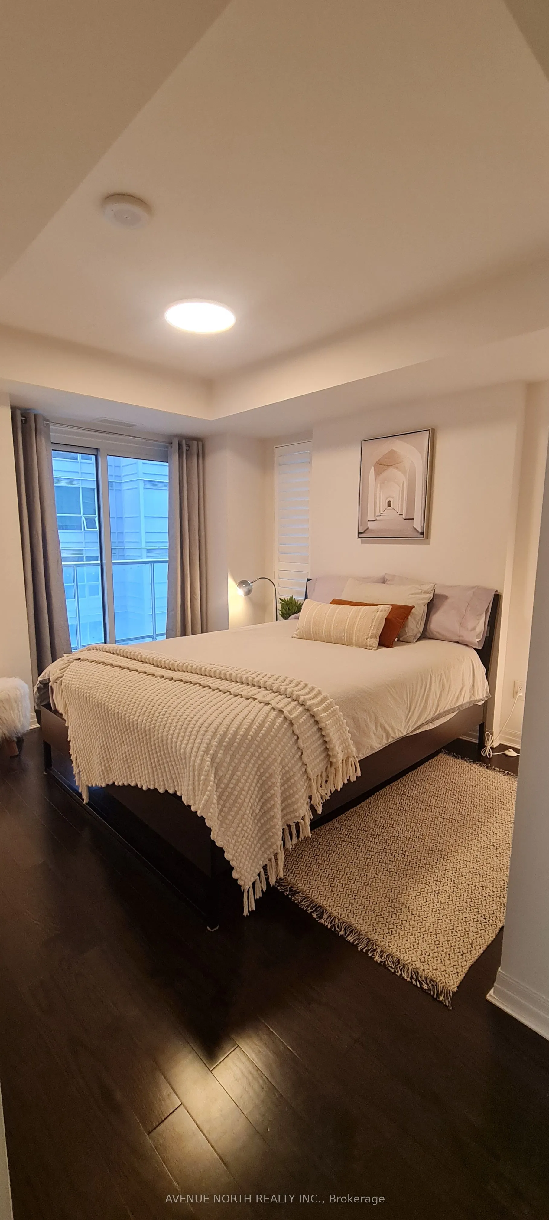 195 Besserer Street, #1106