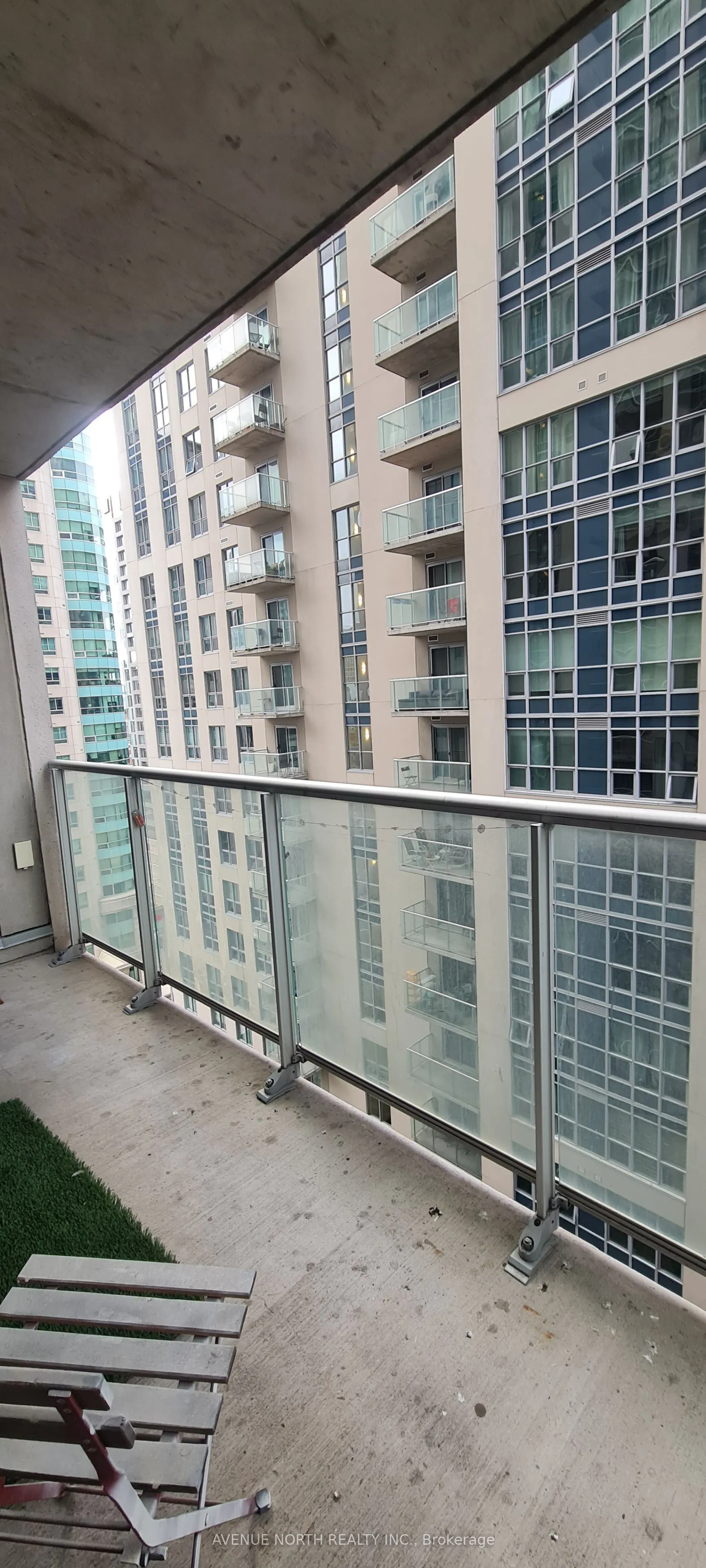 195 Besserer Street, #1106