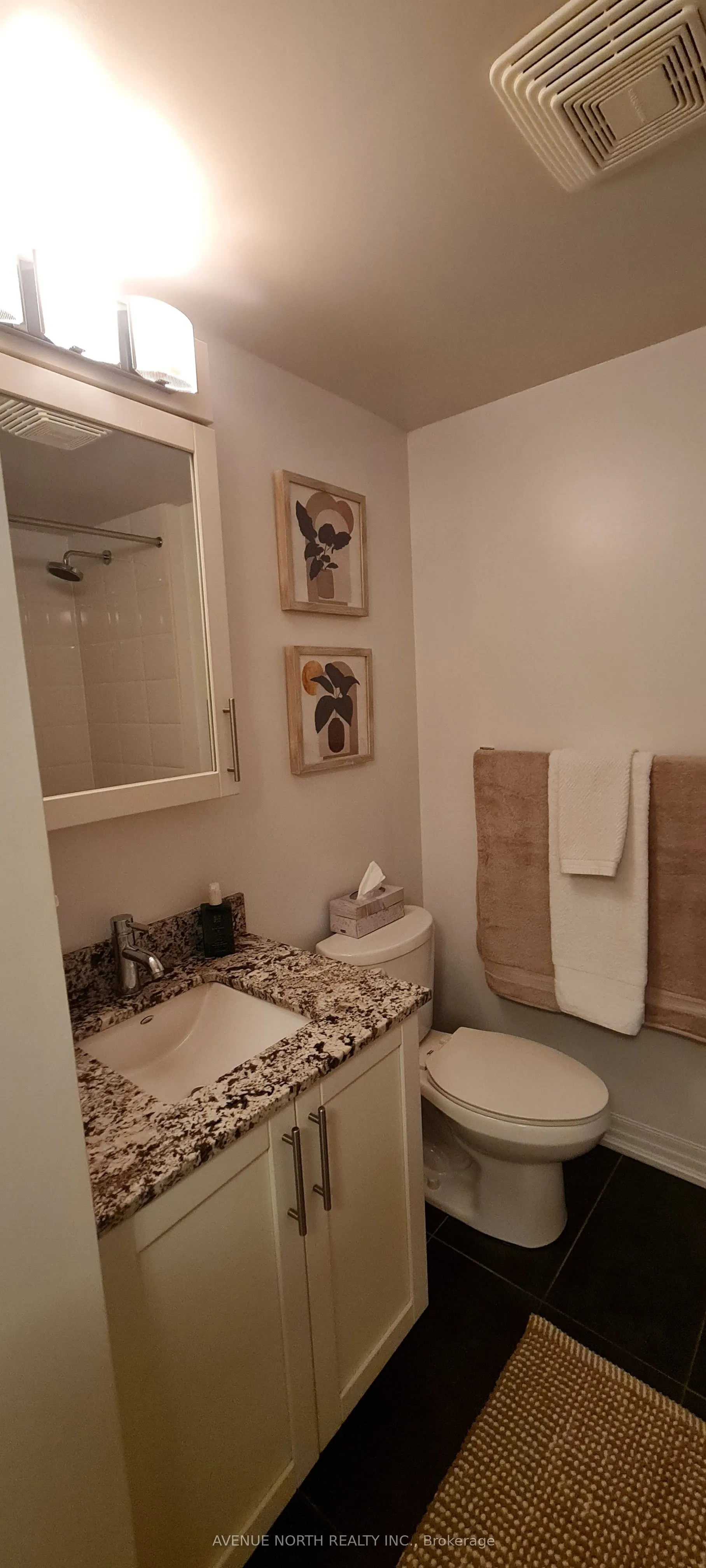 195 Besserer Street, #1106