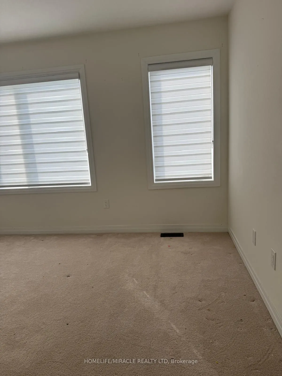 14 Tooker Drive W