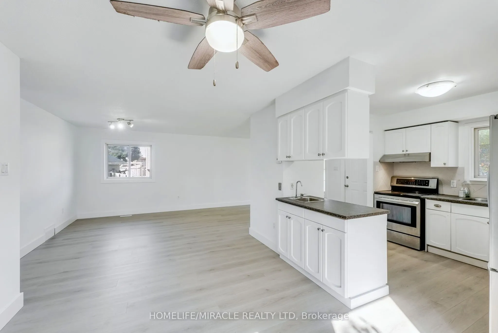 291 Portsmouth Crescent E