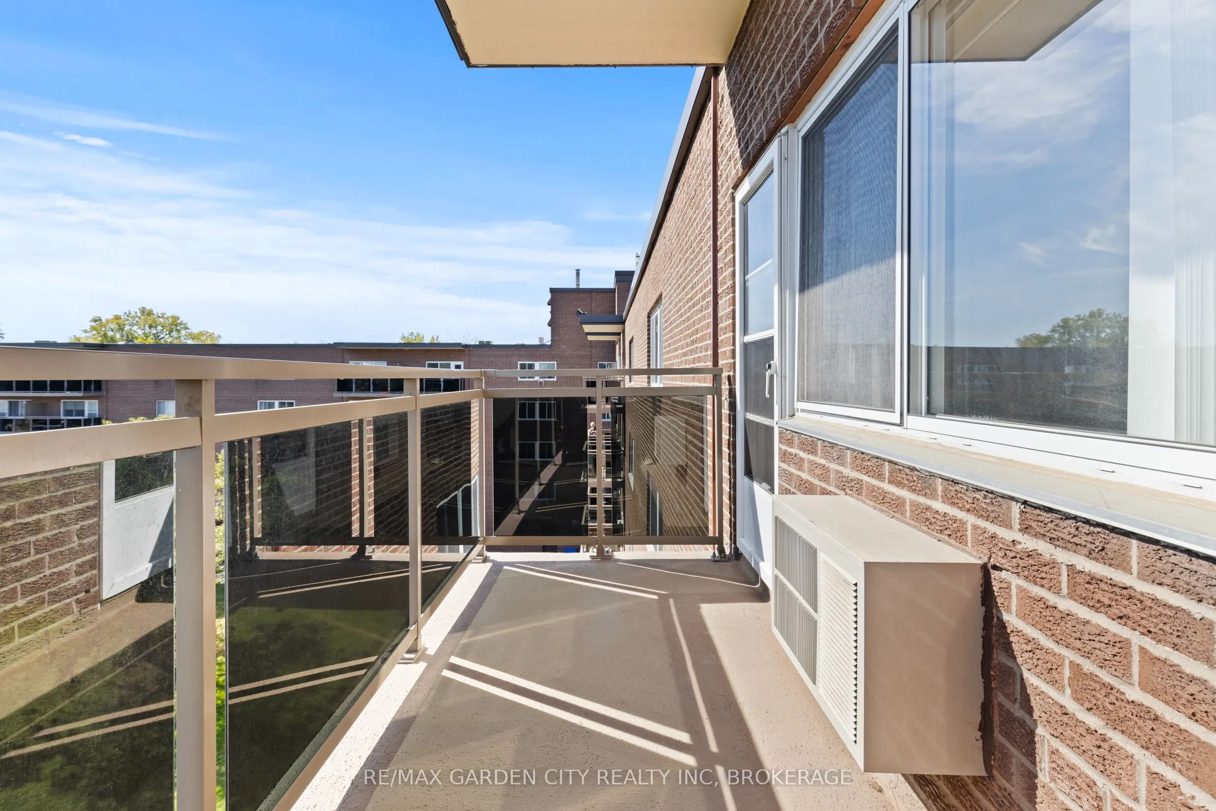 196 SCOTT Street, #517