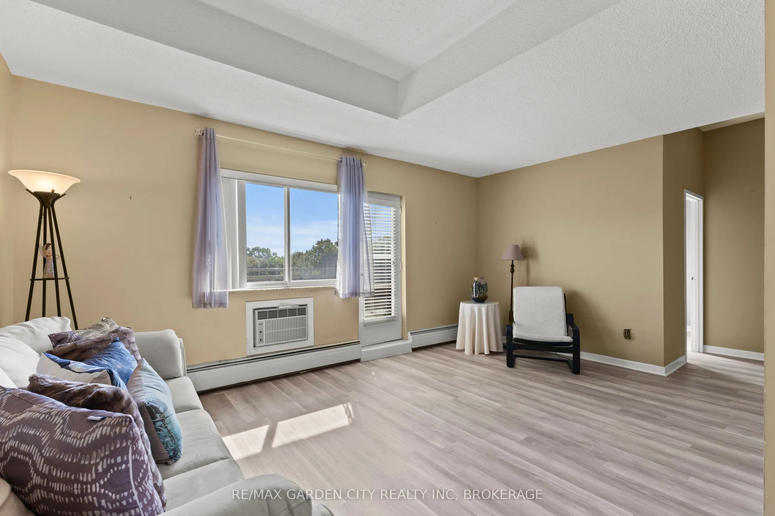 196 SCOTT Street, #517