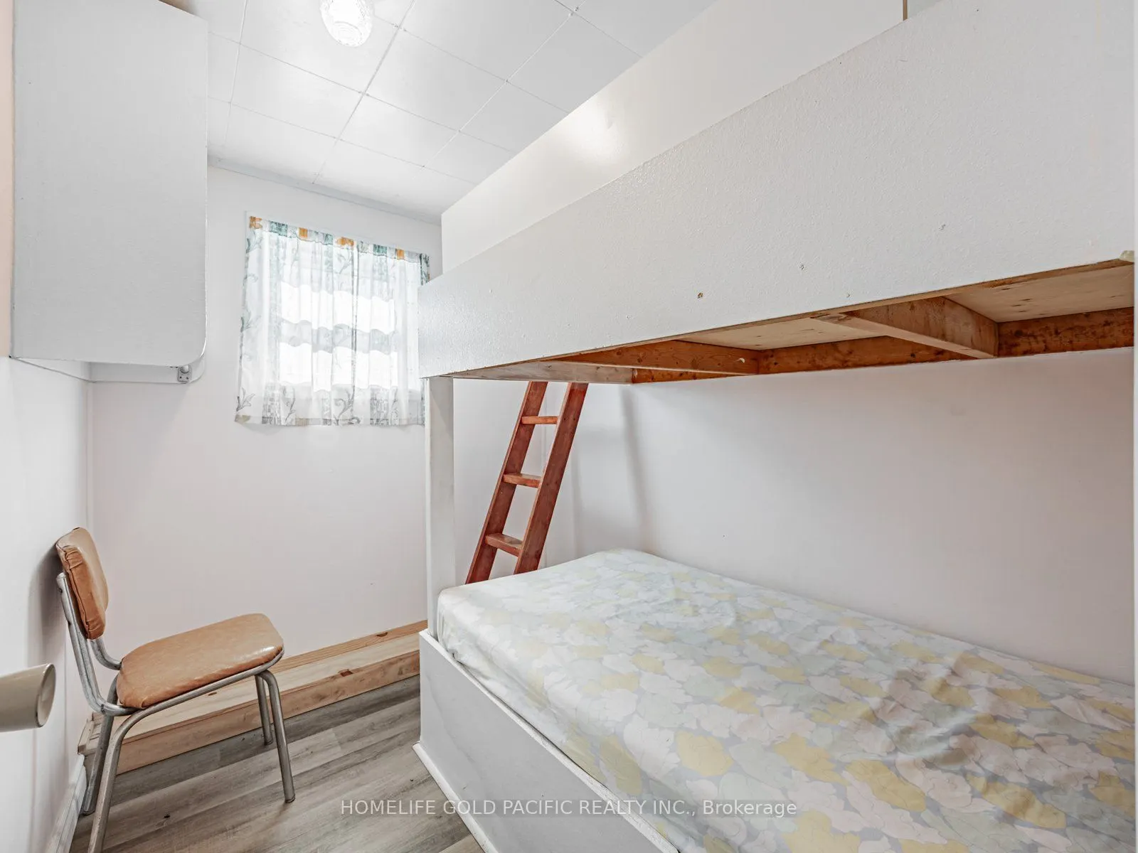 84-92 Sandy Bay Road