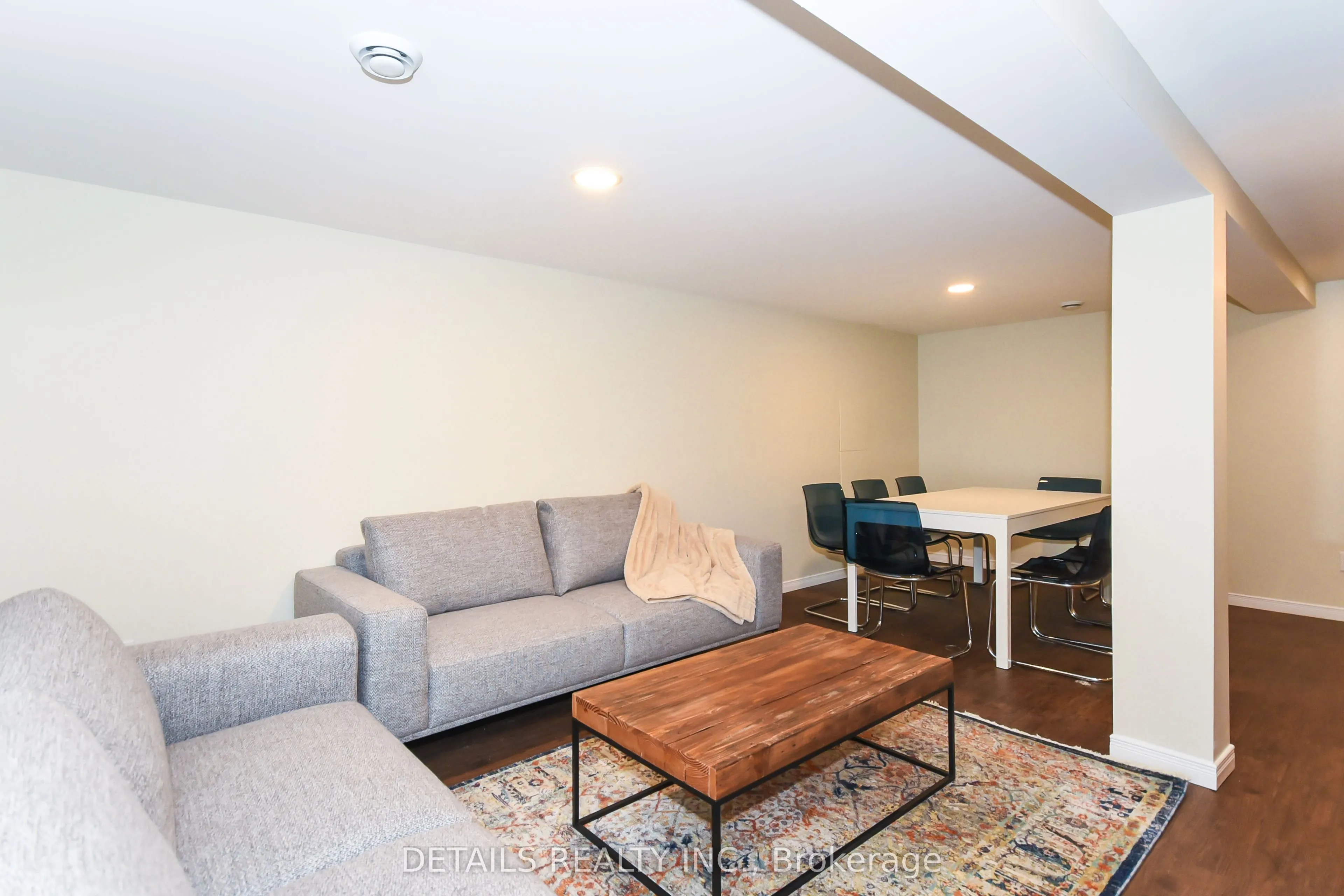 2176 Lambeth Walk, #B