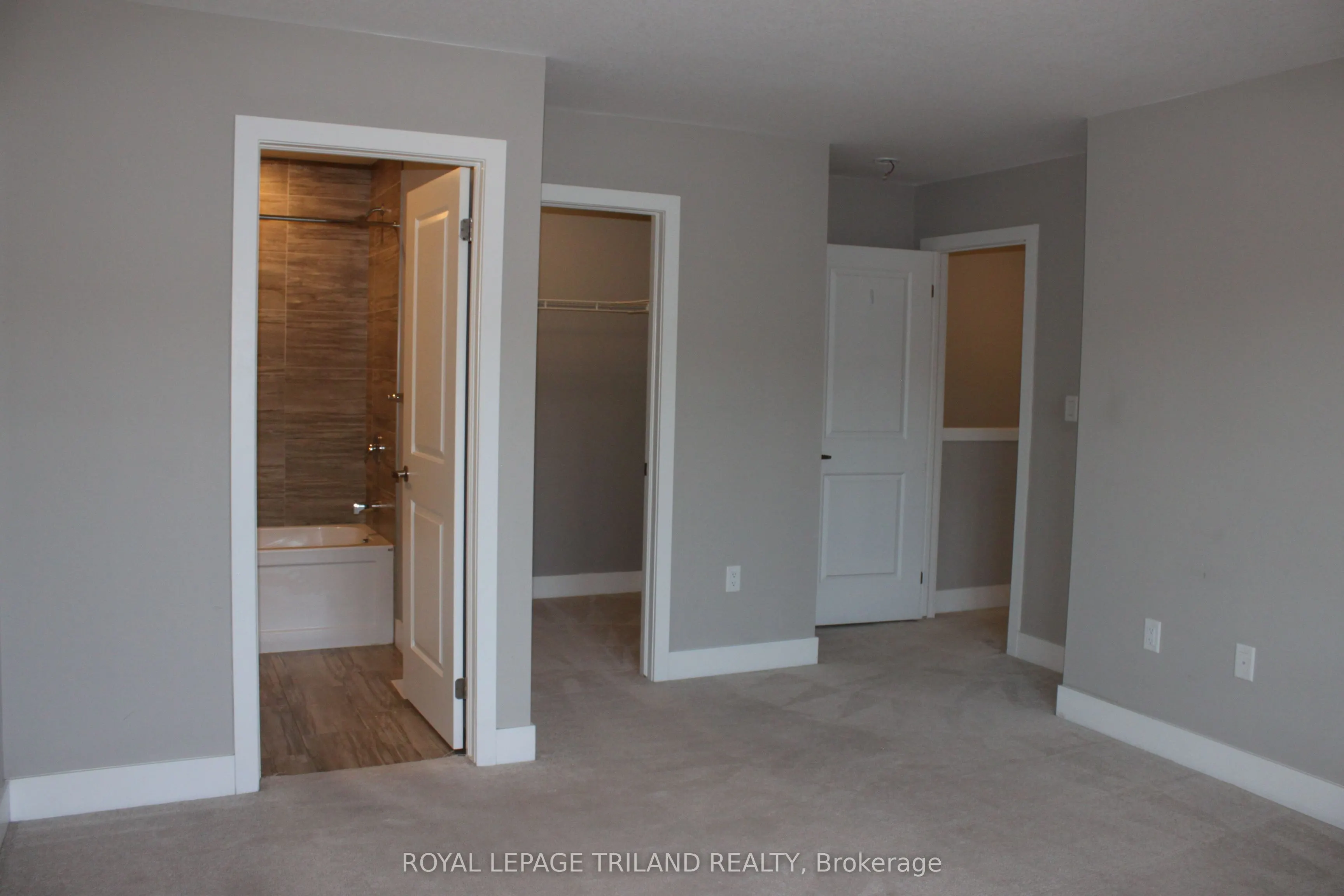 1960 Dalmagarry Road, #40