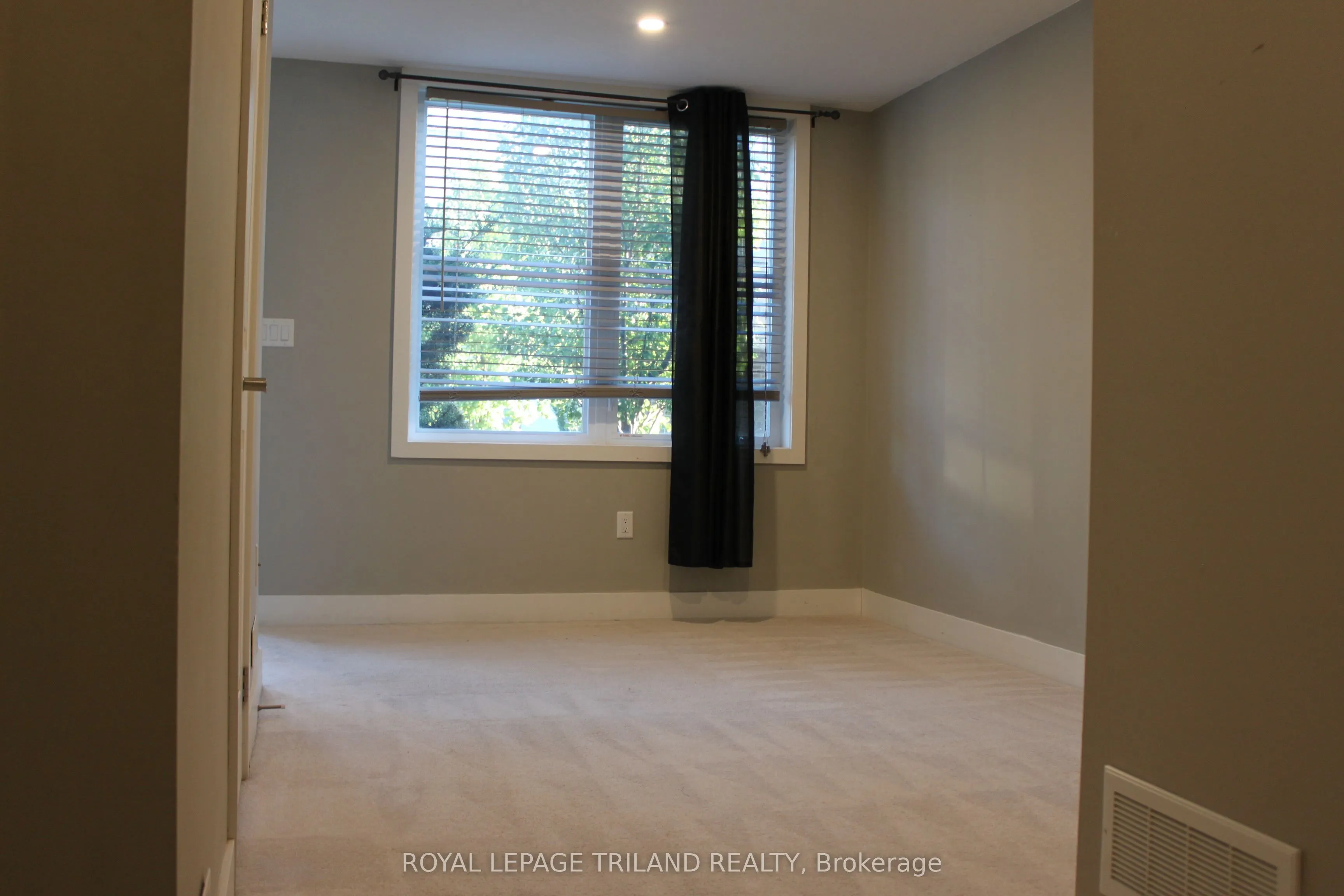1960 Dalmagarry Road, #40