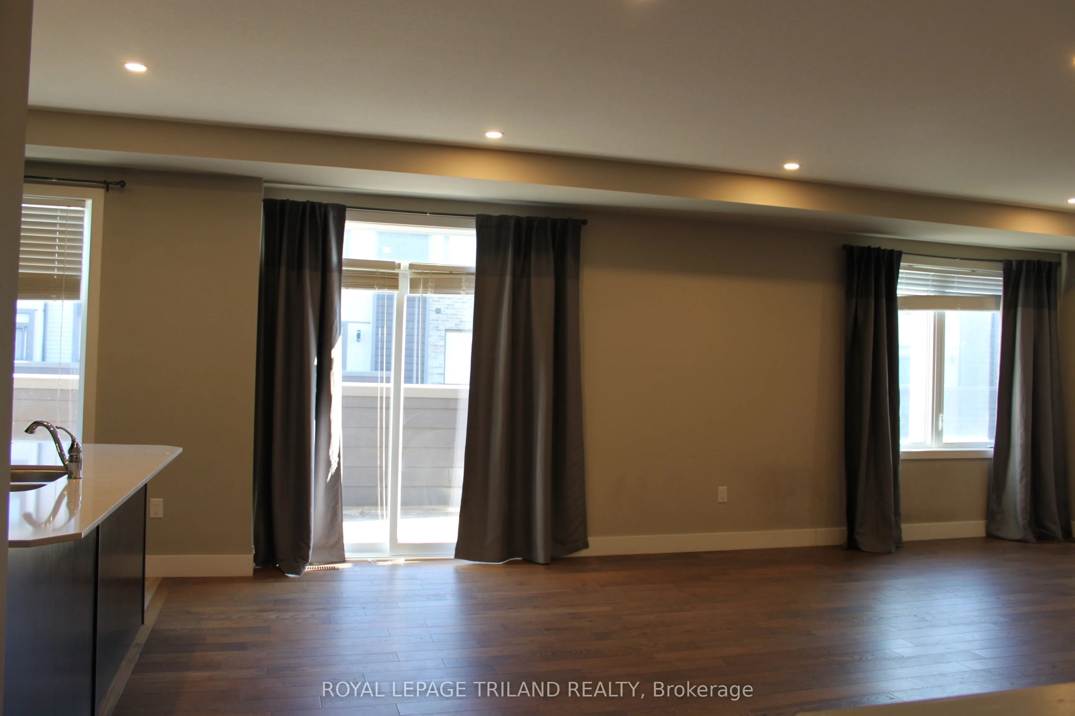 1960 Dalmagarry Road, #40
