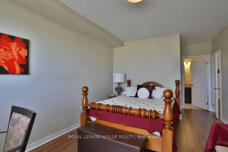 539 Belmont Avenue W, #608