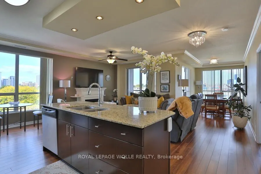 539 Belmont Avenue W, #608