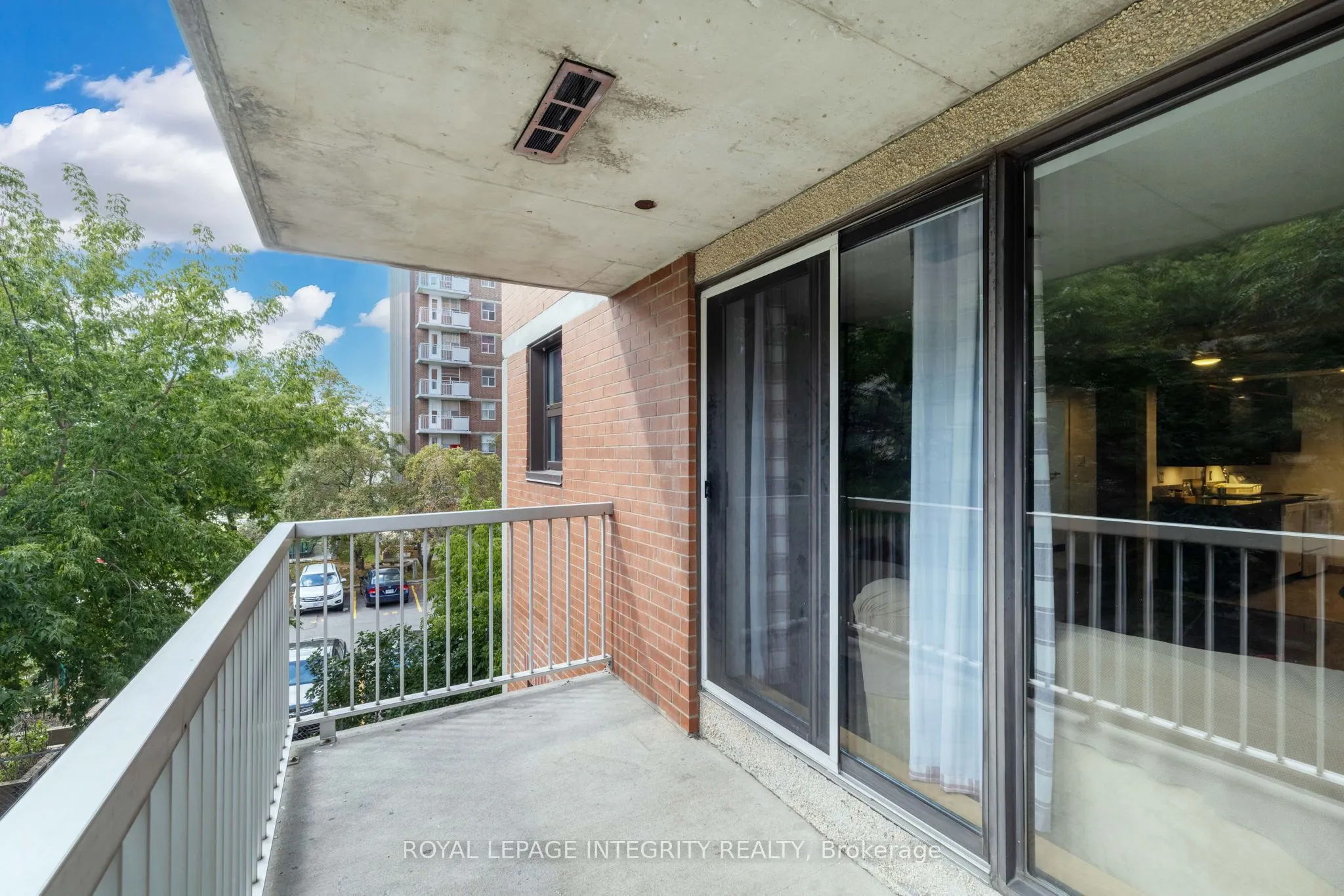 1180 Ohio Street, #207