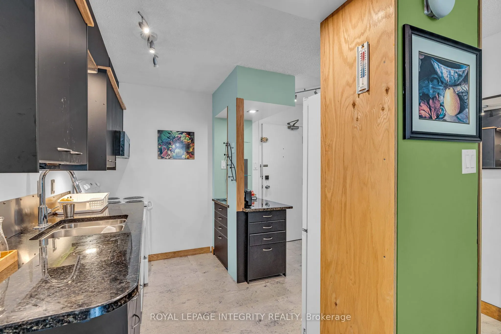 1180 Ohio Street, #207