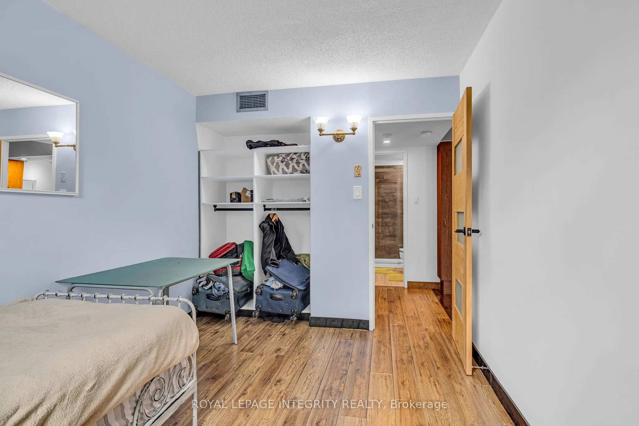 1180 Ohio Street, #207