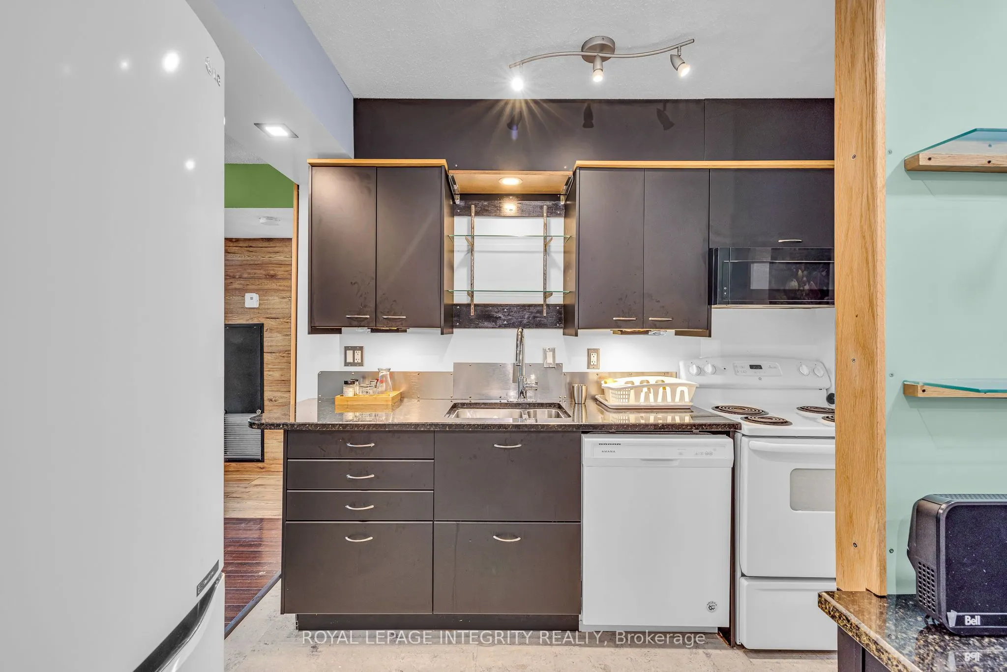 1180 Ohio Street, #207