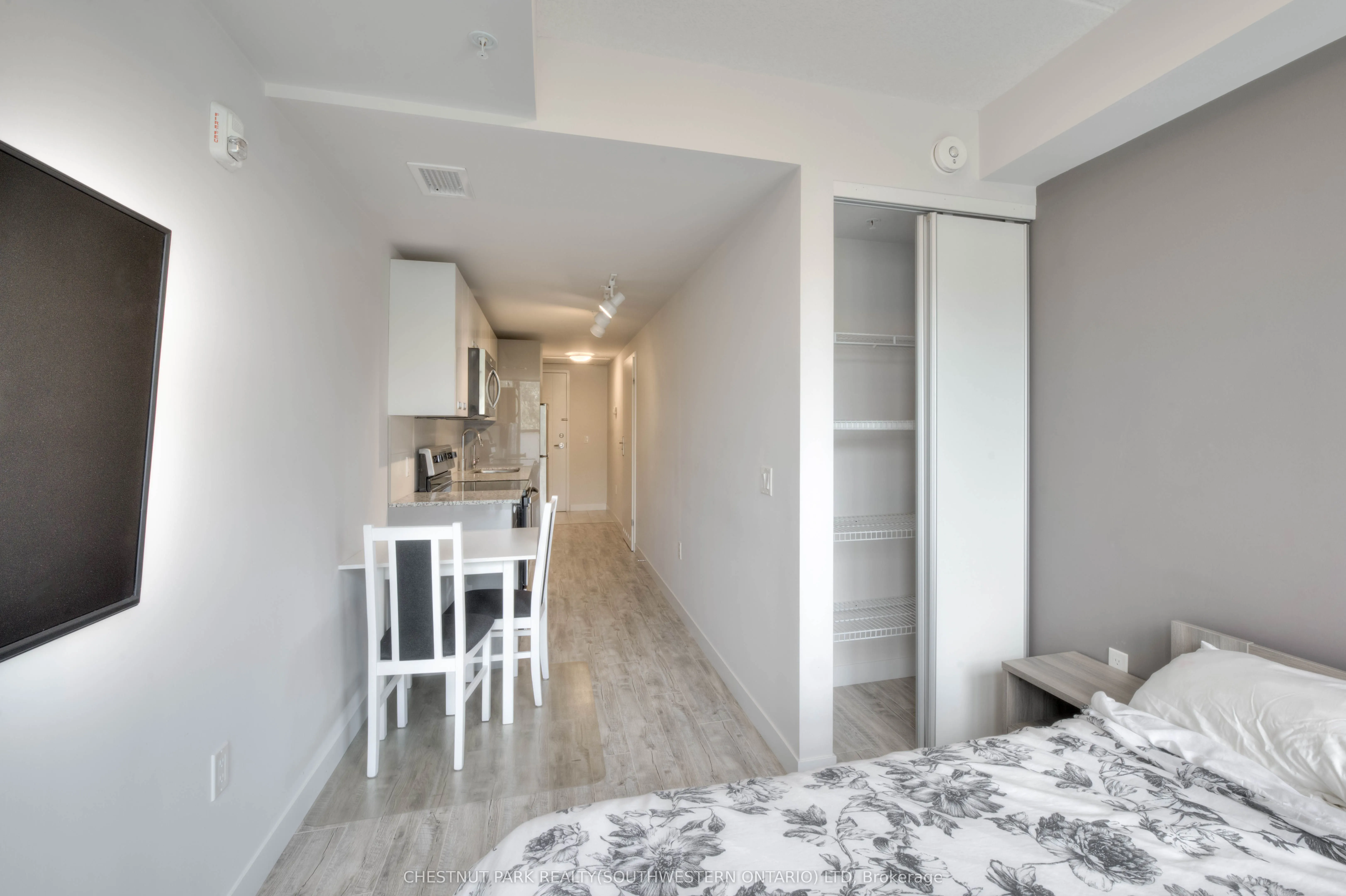257 Hemlock Street, #415
