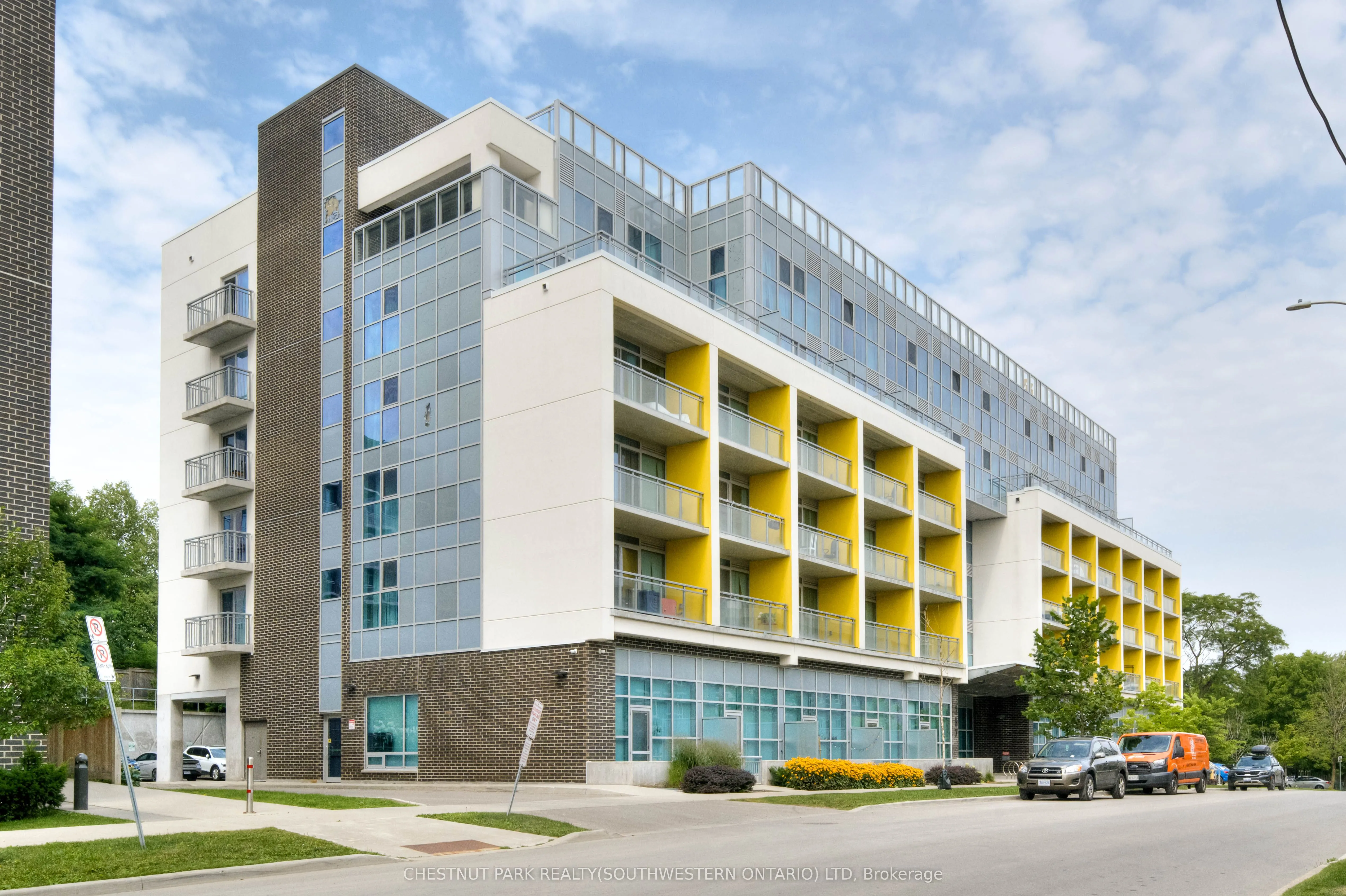 257 Hemlock Street, #415