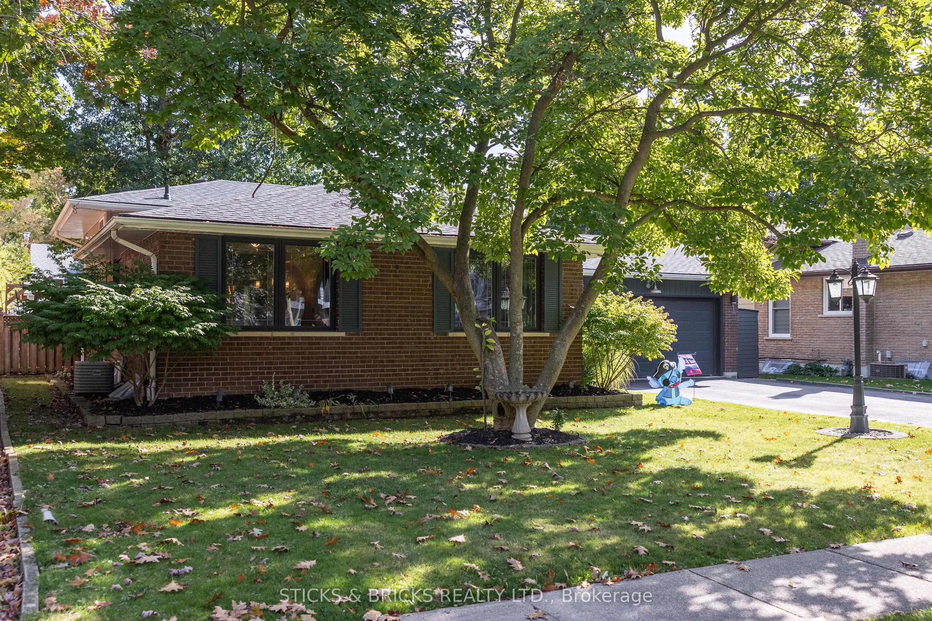 2530 Dorchester Road